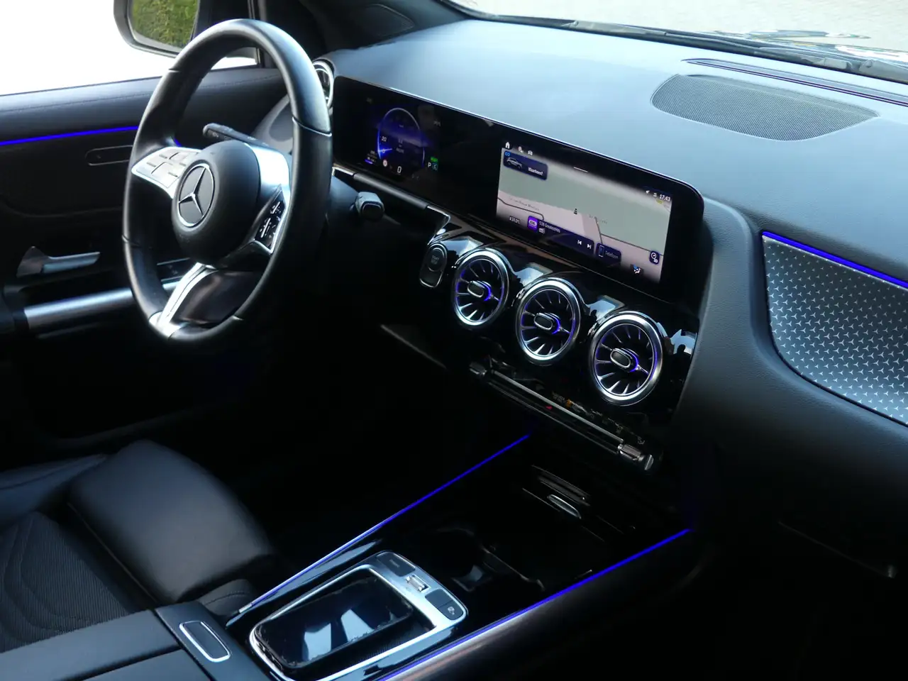 Mercedes-Benz EQA 250+ 71 kWh LED/Camera/Navigatie/Standkachel, миниатюра 2