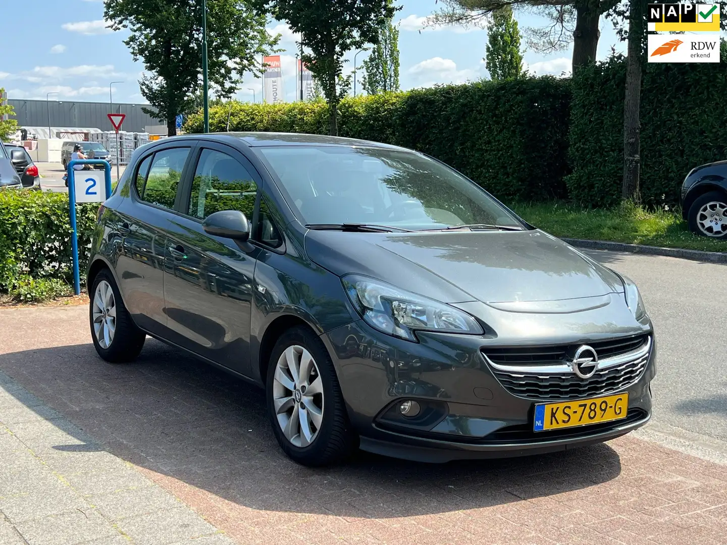 Opel Corsa 1.0 Turbo *Betrouwbaar, zuinig en comfortabel! Gris - 1