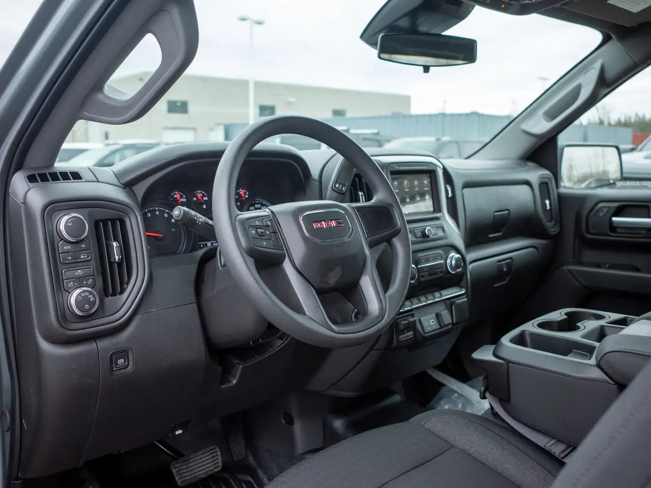 GMC Sierra 1500 снимка GMC Sierra 1500