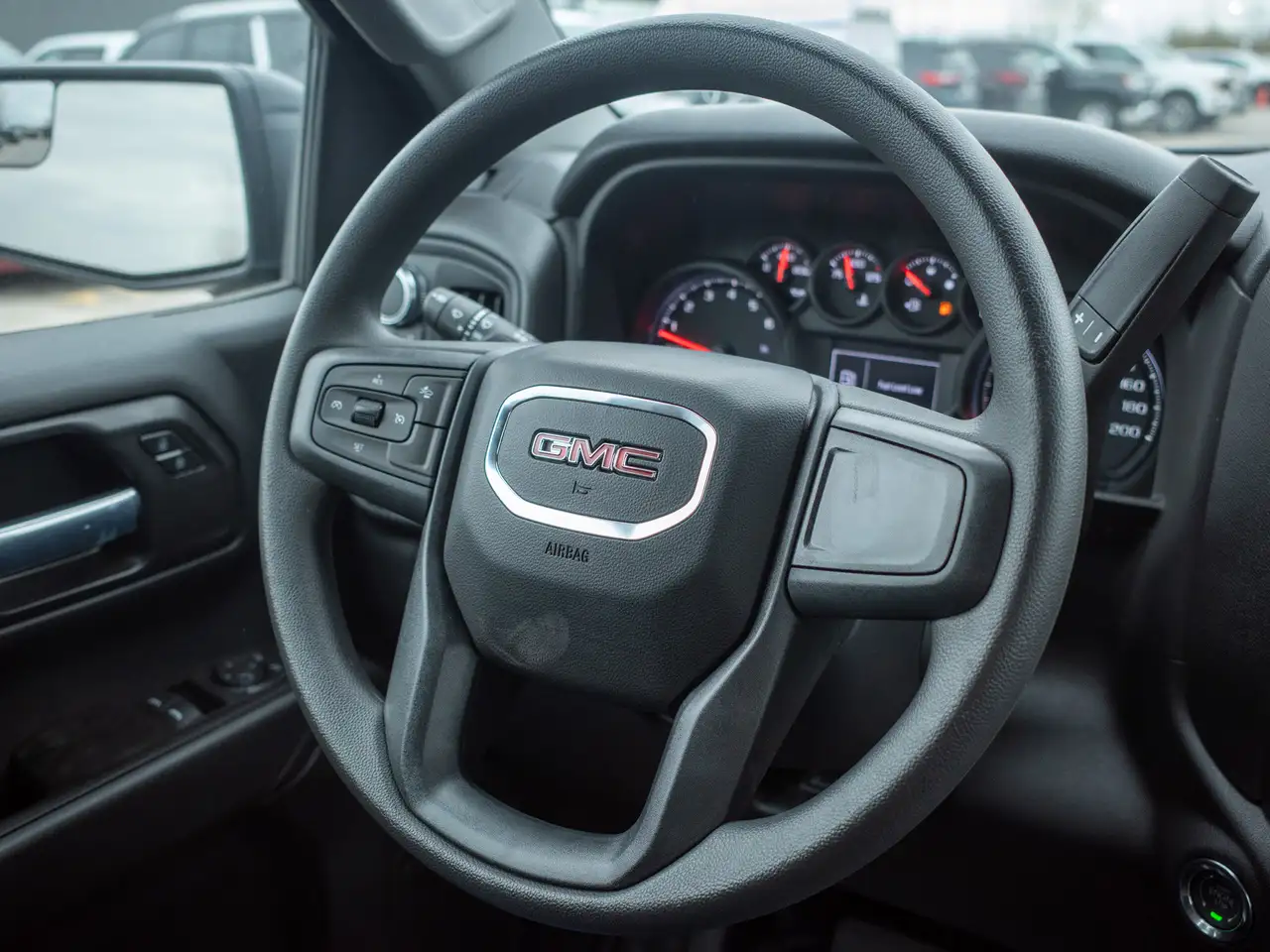 GMC Sierra 1500 снимка GMC Sierra 1500