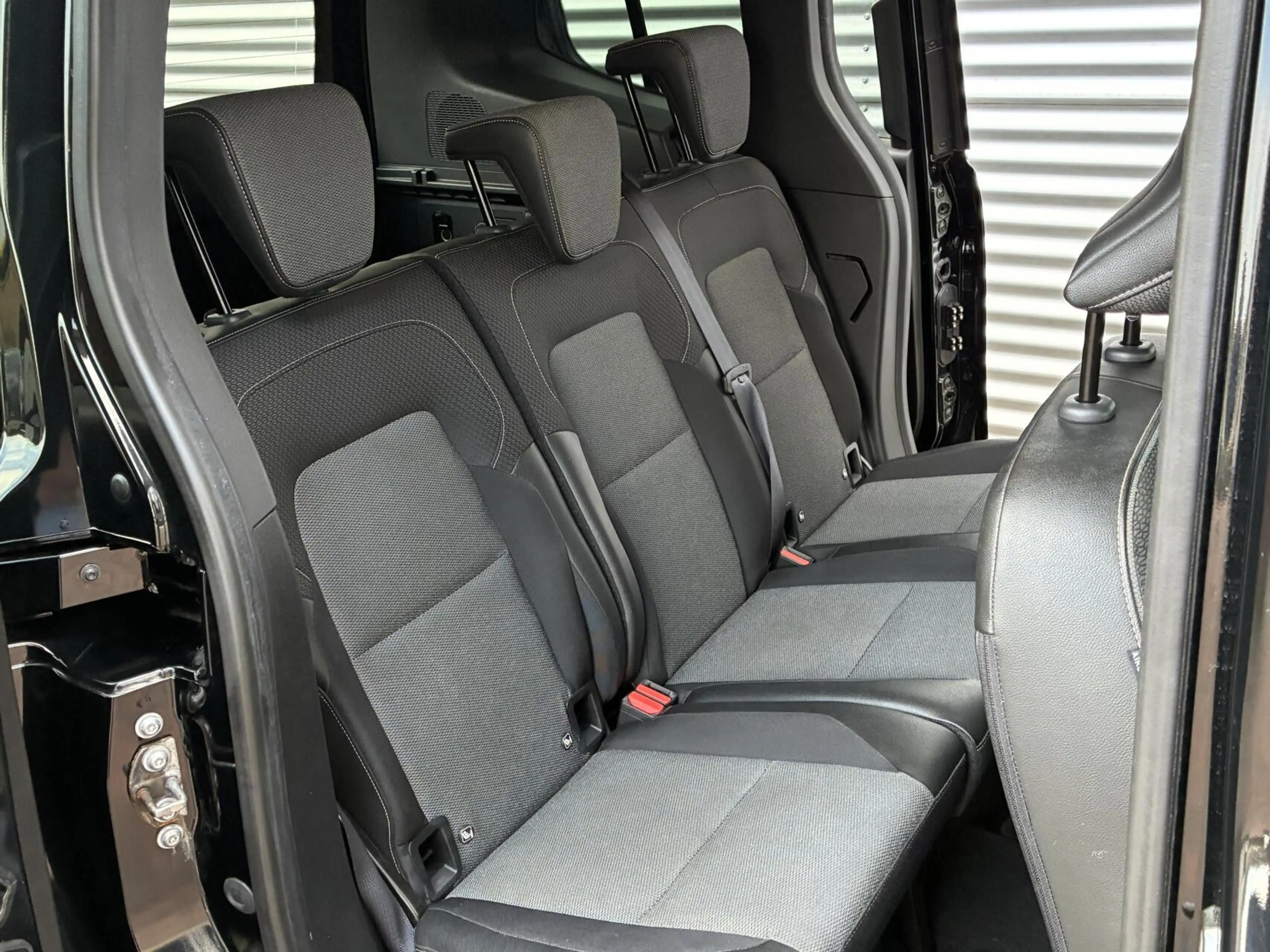 Renault Kangoo Grand Techno 1.3 TCe Autom 5 Pers Camera 2024 Nieu — photo 3
