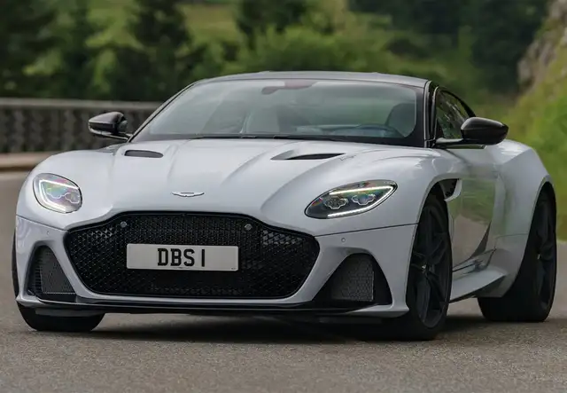Aston Martin DBS Superleggera