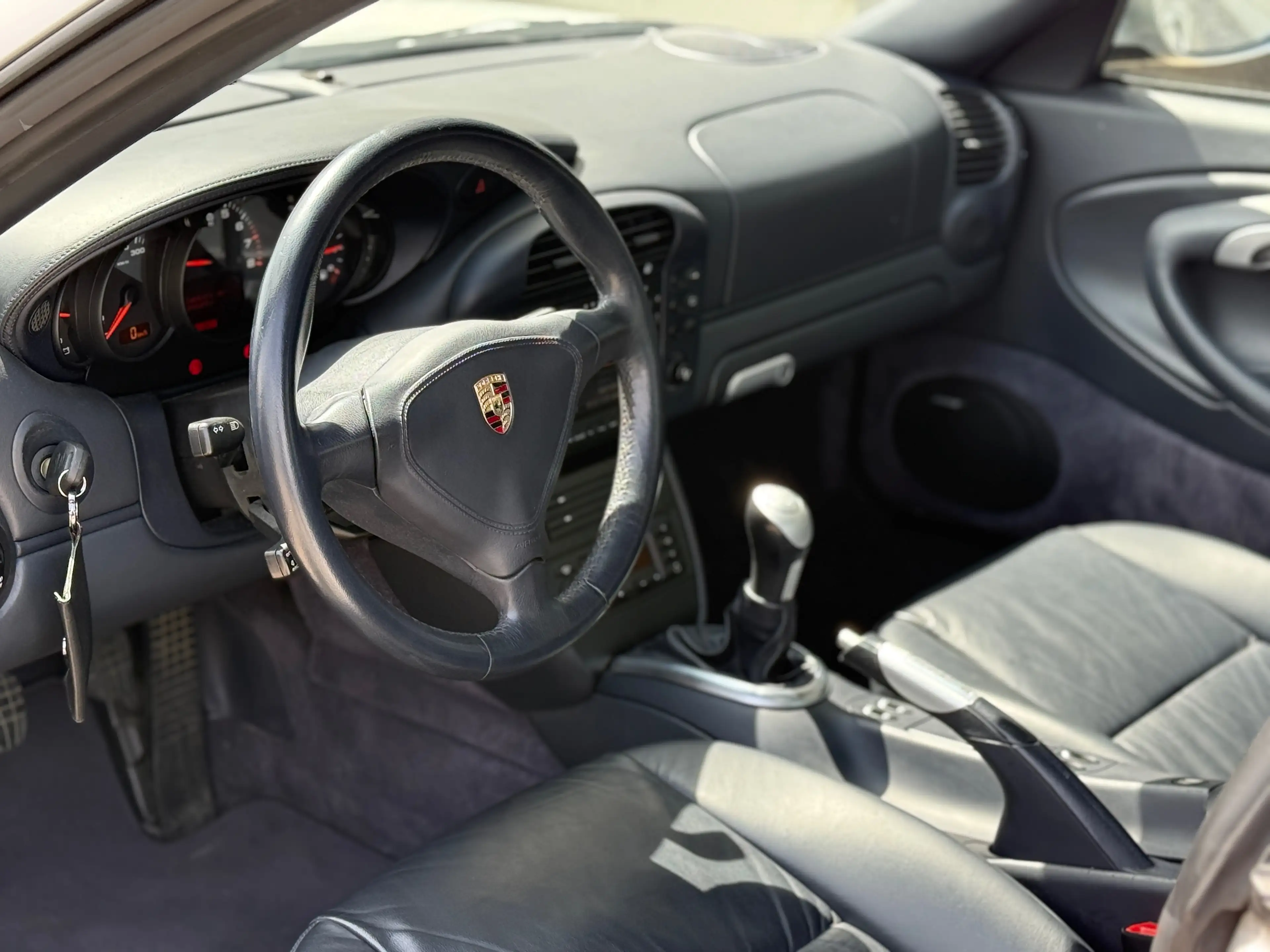 Porsche 996 3.6 Turbo 6v. Manual - 74.800 KM !! - — photo 15