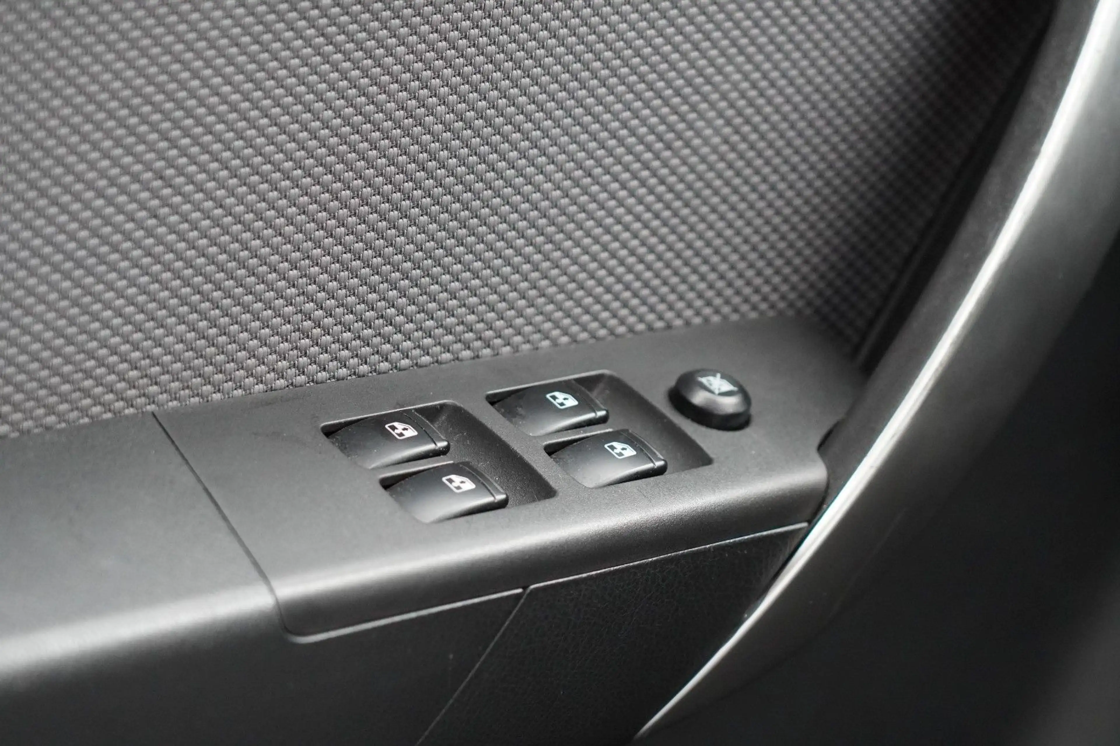 Chevrolet Aveo Schrägheck LT MIT 3 JAHREN GARANTIE — photo 15