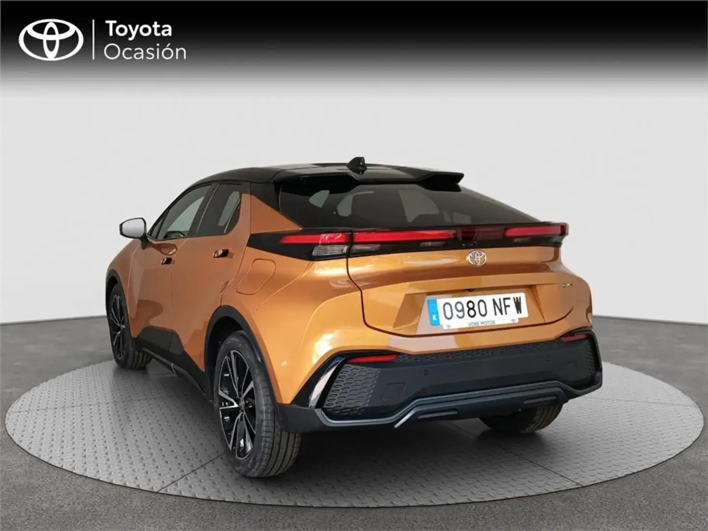 Toyota C-HR 140H Spirit - 2