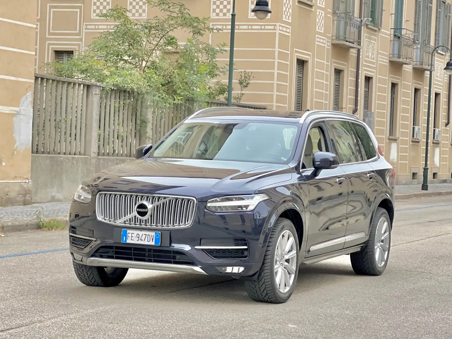 Volvo XC90 2.0 D5 235cv Geartronic8 AWD E6 7Posti Inscription Bleu - 1