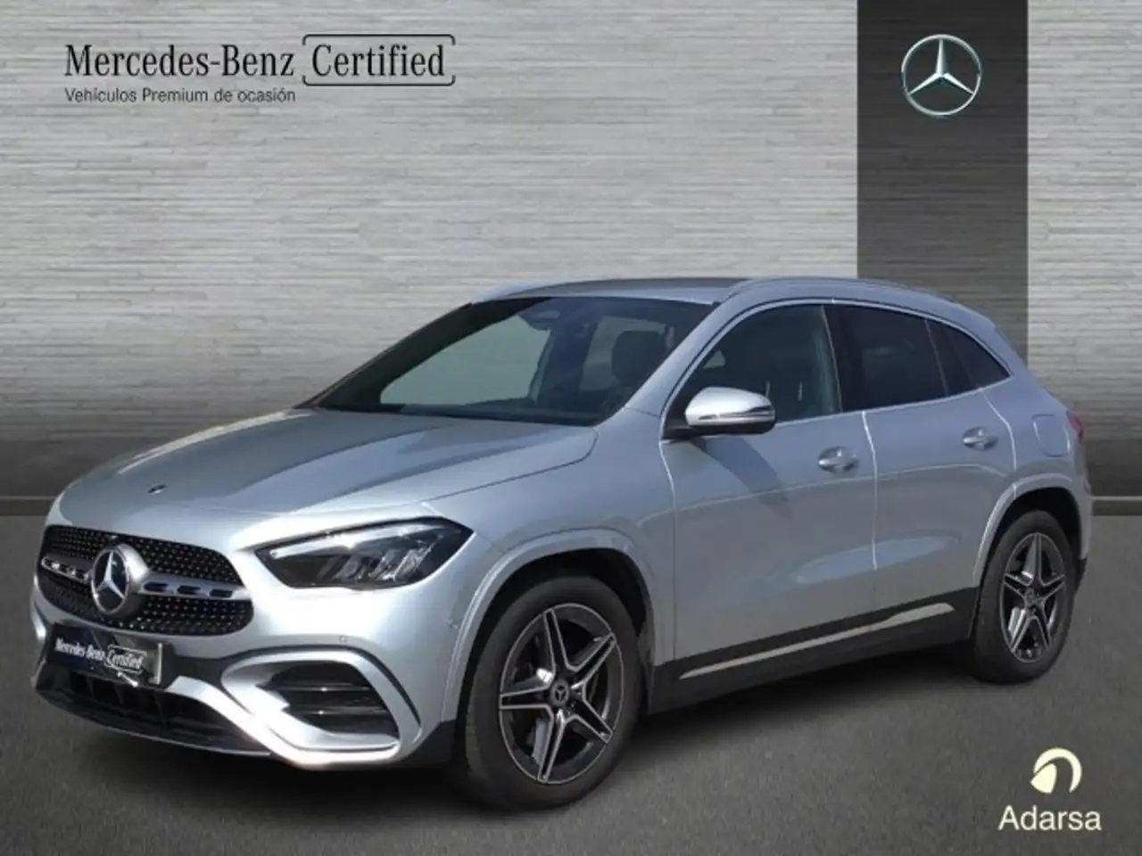 Mercedes-Benz GLA 200
