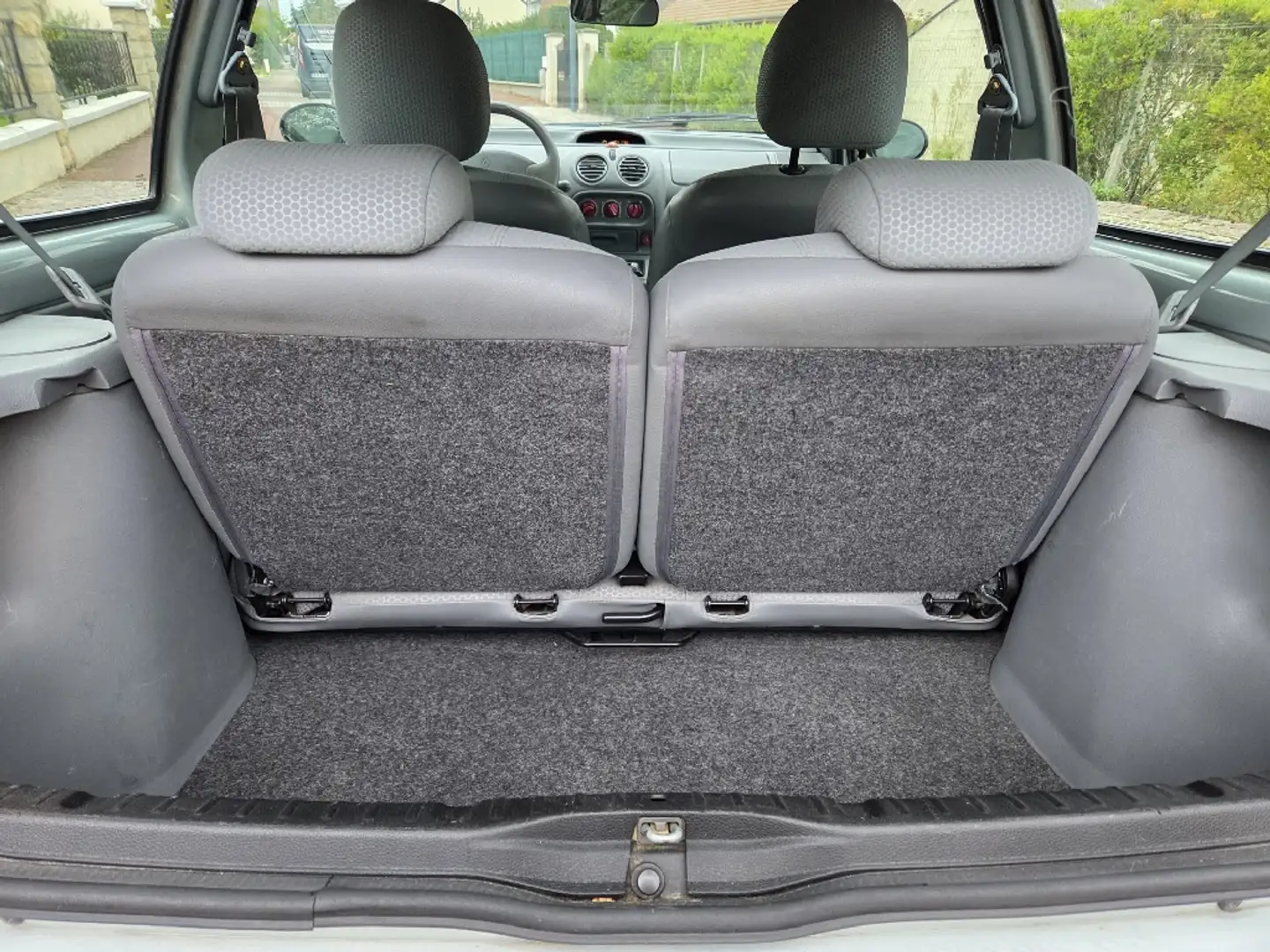 Renault Twingo 1.2 16v Privilège Quickshift 5 - 2