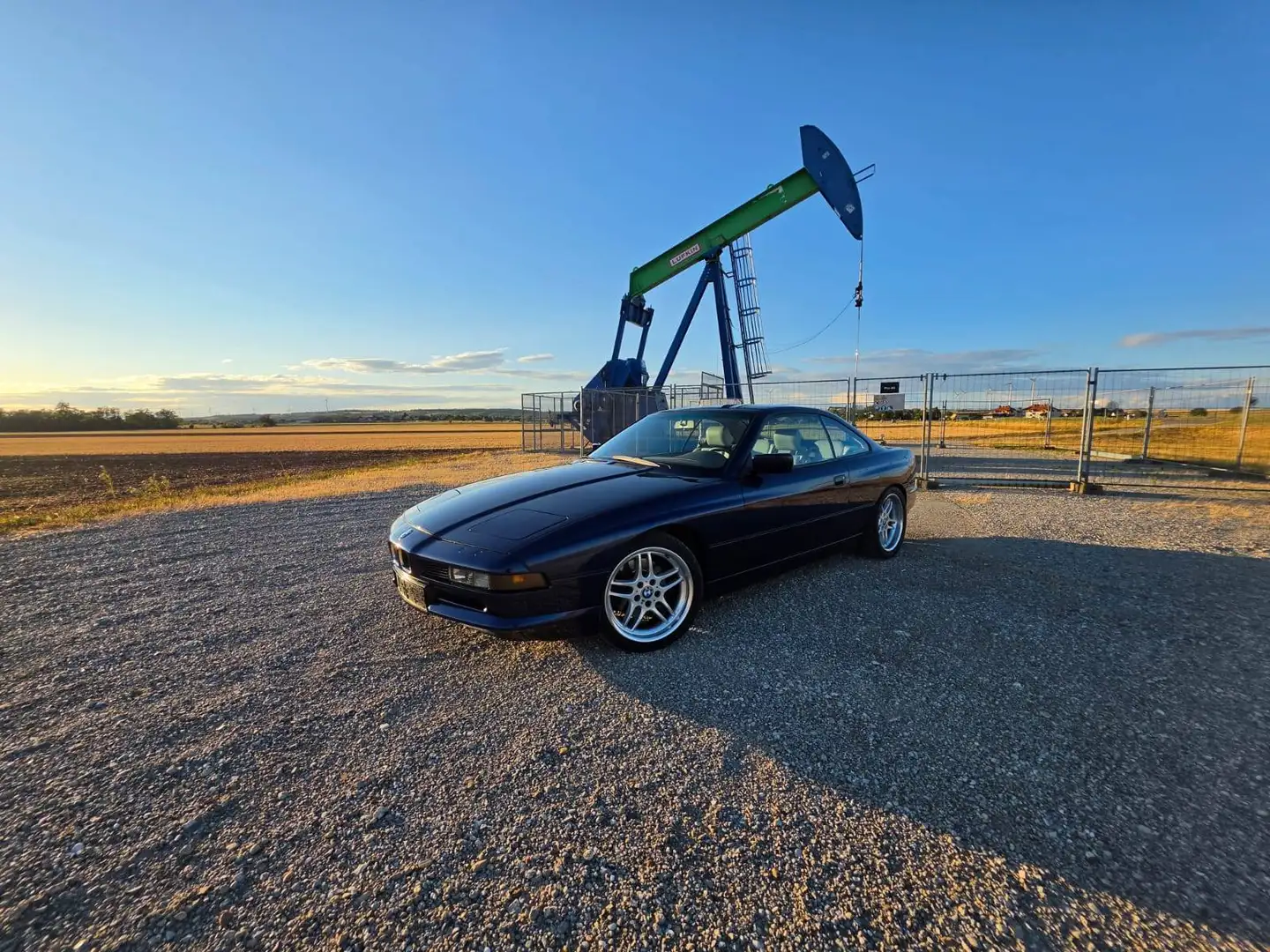 BMW 850 850i Blau - 1