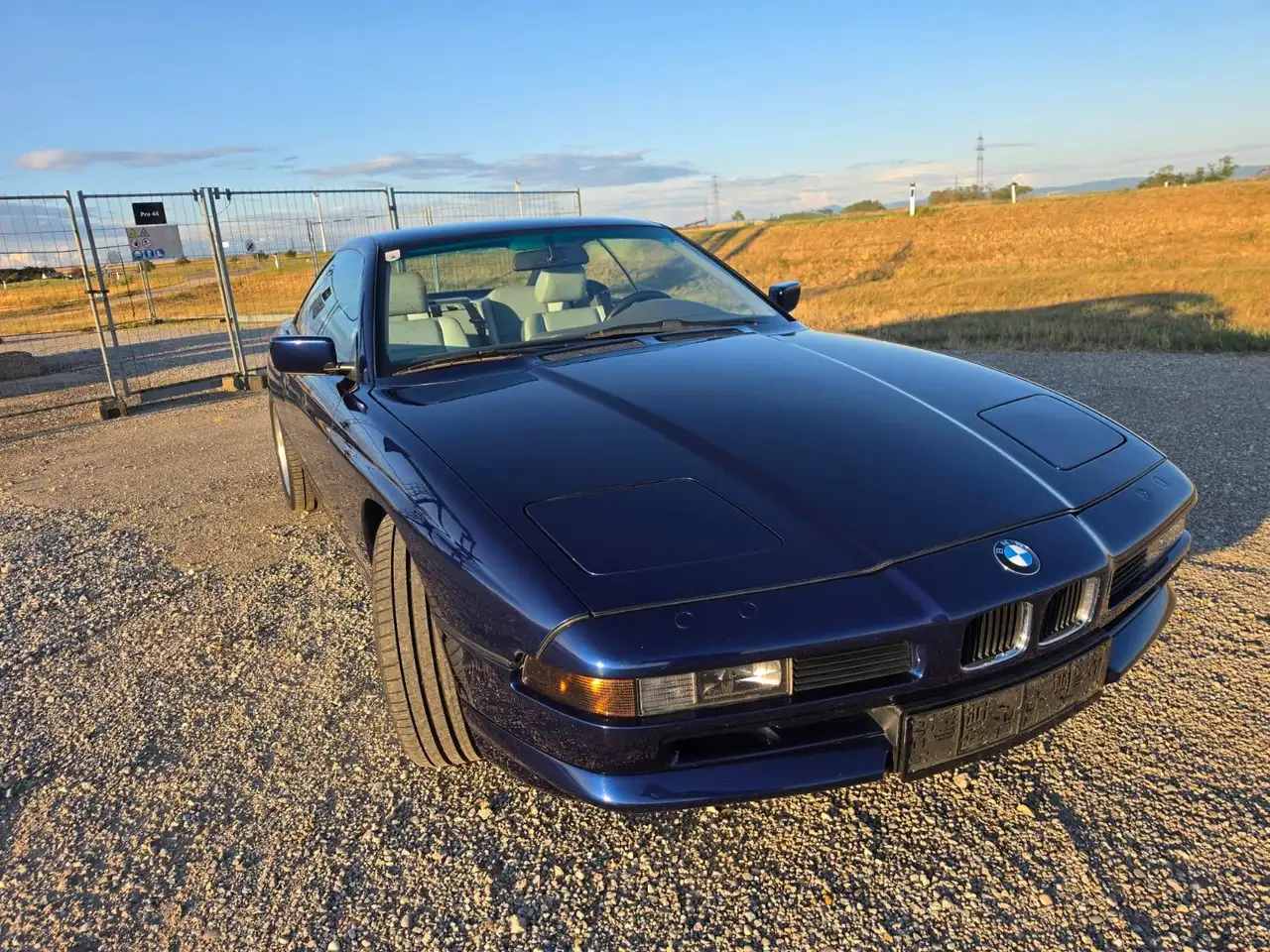 BMW 850i, foto 3