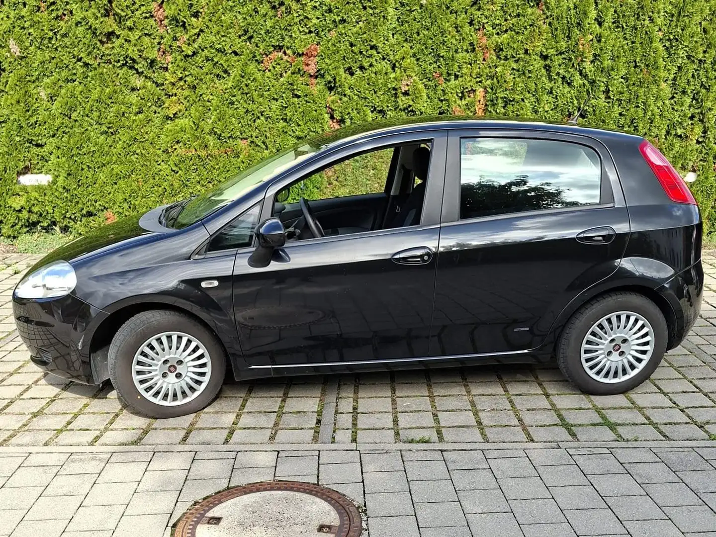 Fiat Punto Punto 1.2 8V Classic Schwarz - 1