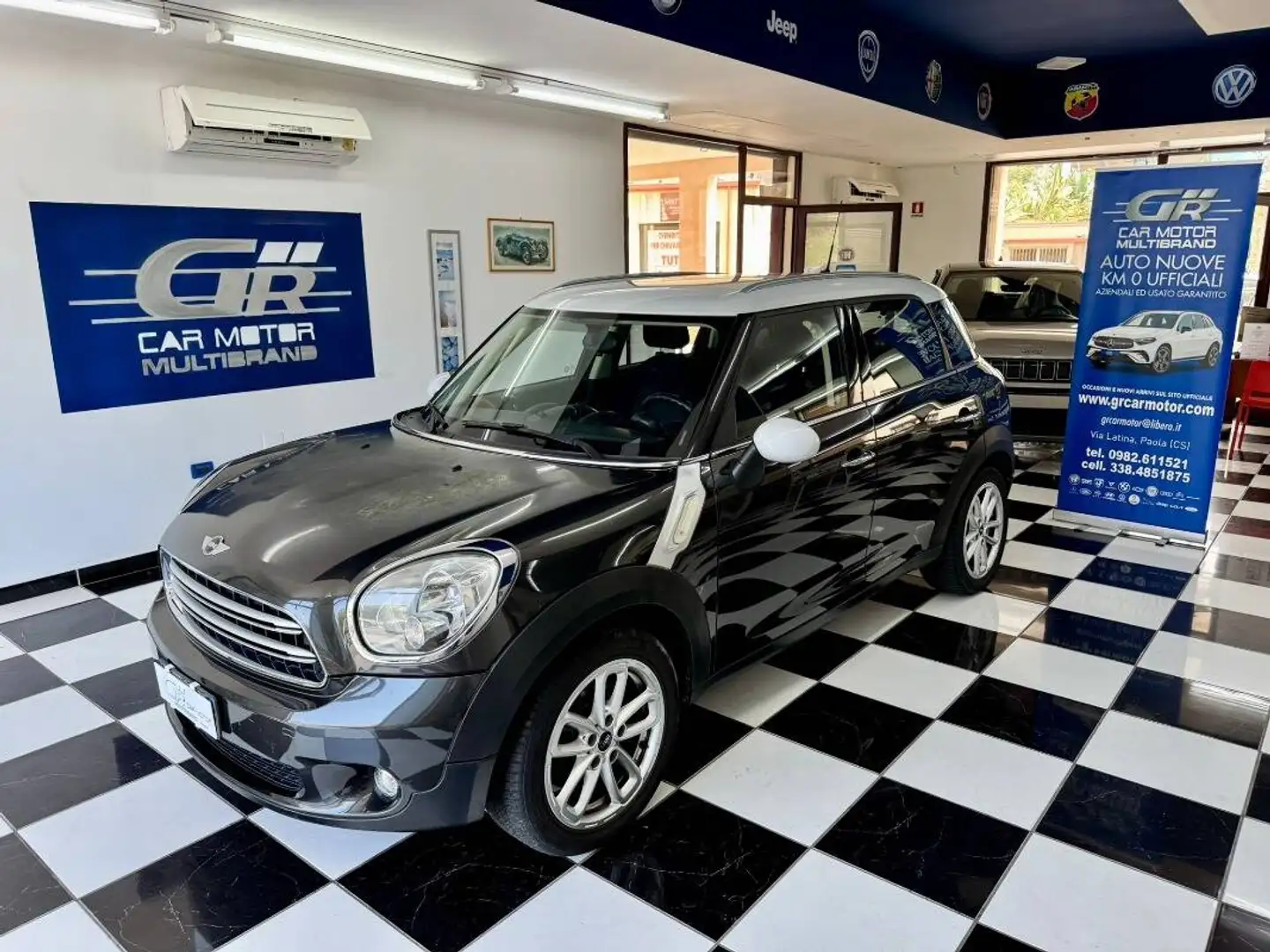 MINI Cooper D Countryman 2.0 Cooper D auto E6 Gris - 2