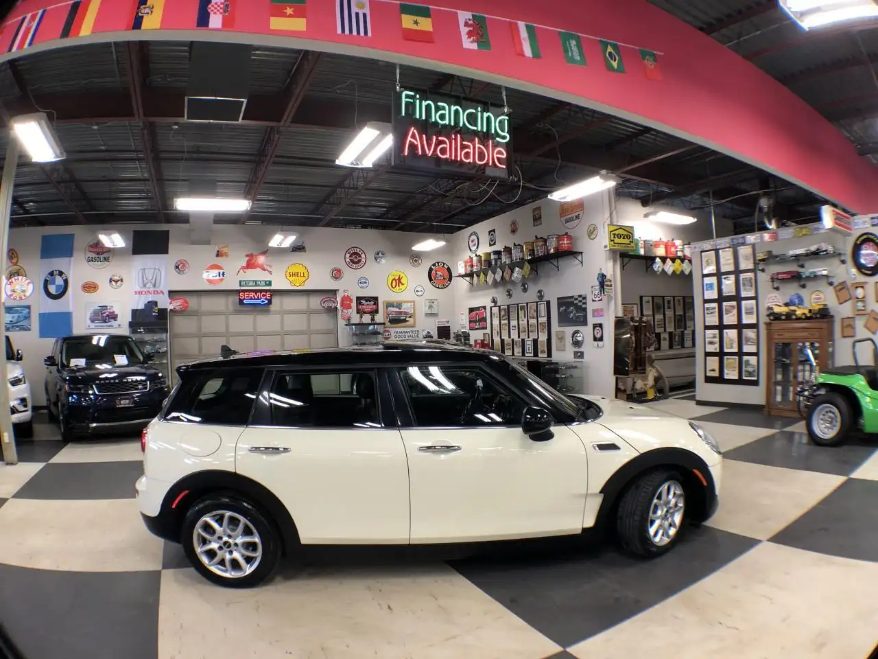 MINI Cooper Clubman снимка MINI Cooper Clubman