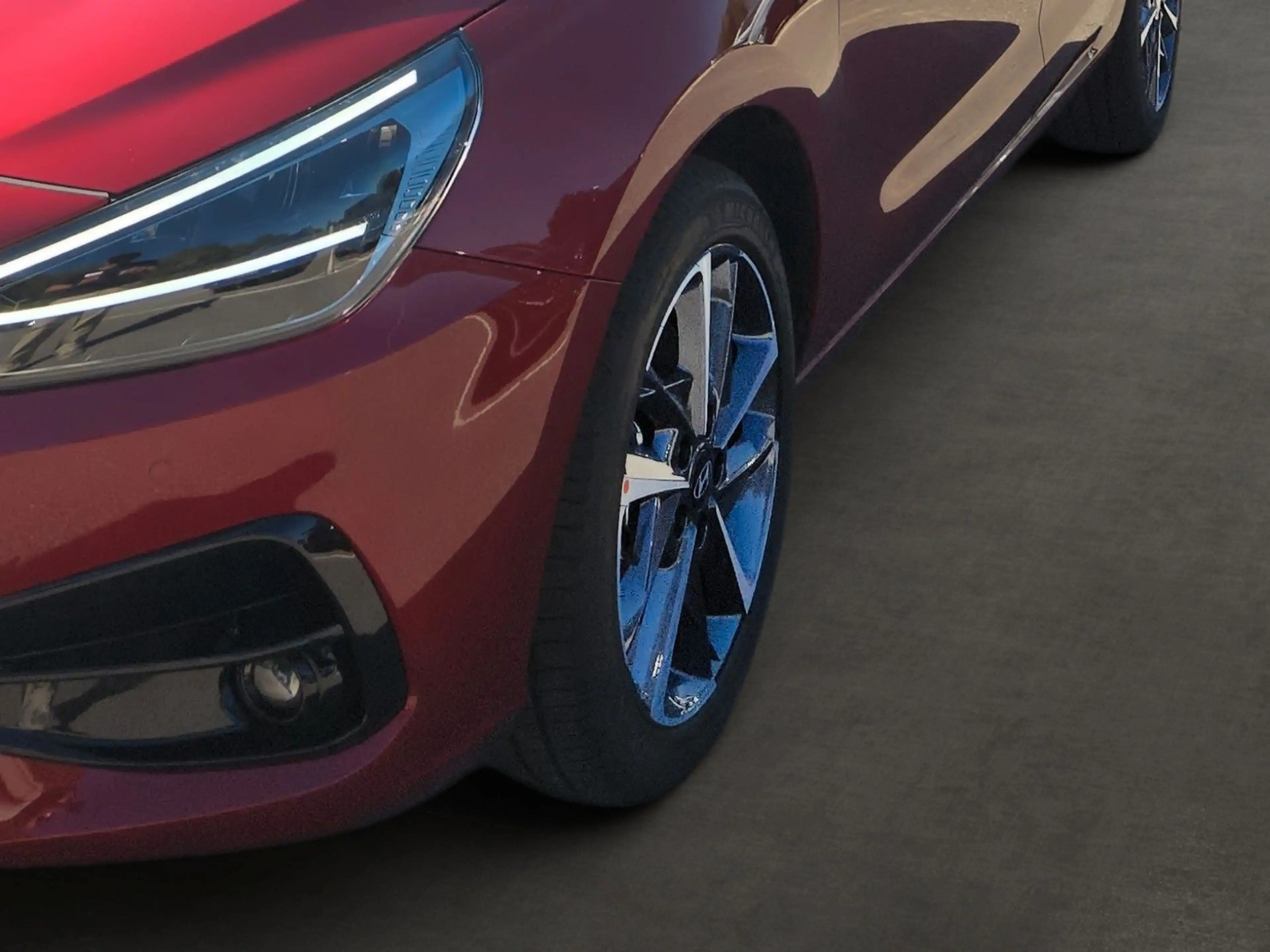 Hyundai i30 Advantage Mild-Hybrid 140PS Automatik *NAVI* — photo 6
