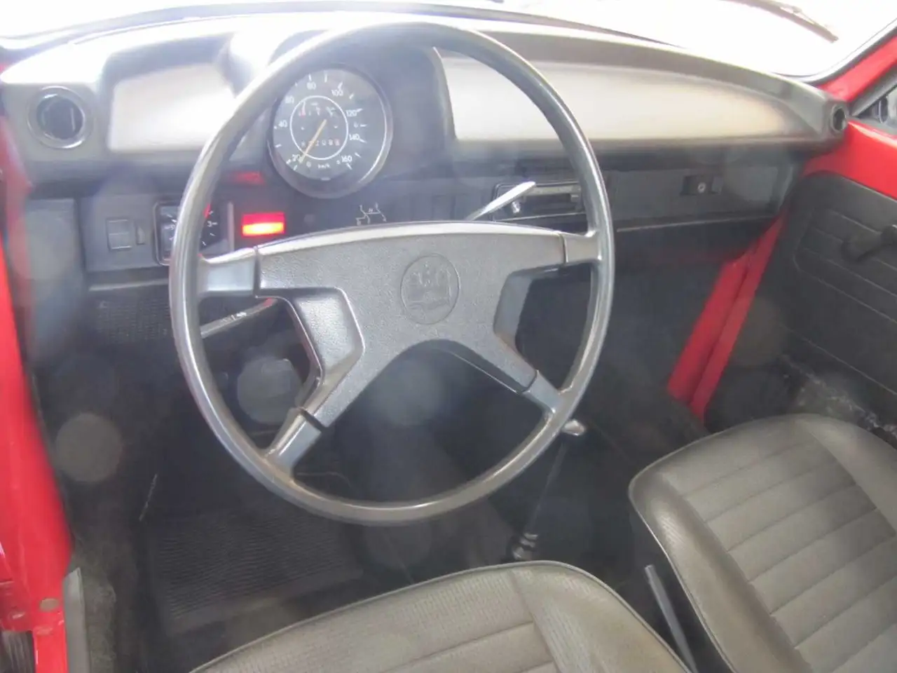 Volkswagen Maggiolino CABRIOLET 1303, foto 4