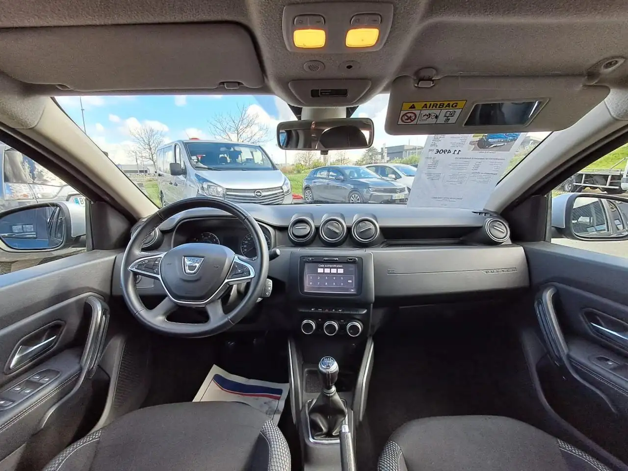 Dacia Duster — photo 6