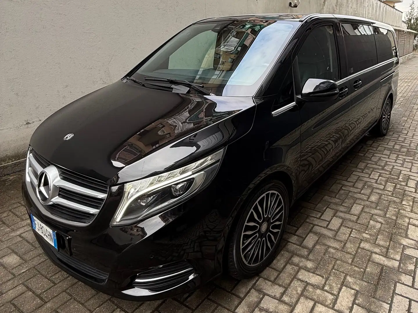 Mercedes-Benz V Classe V - W447 2014 250 d Executive EL auto Schwarz - 2
