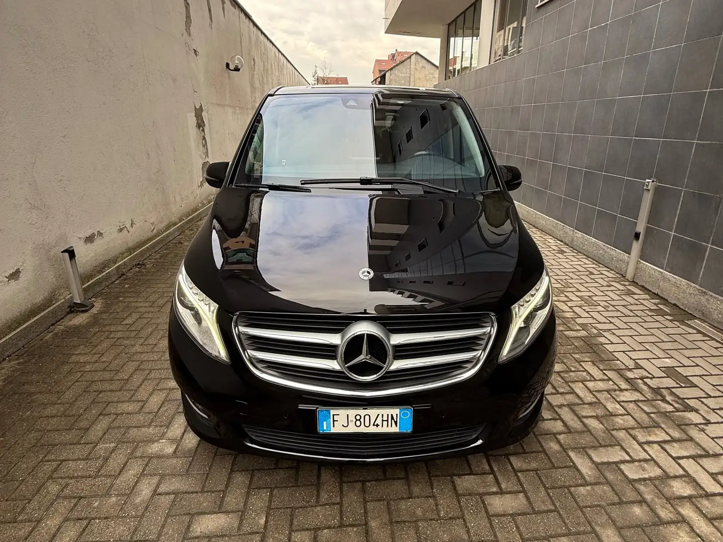 Mercedes-Benz V Classe V - W447 2014 250 d Executive EL auto Schwarz - 1