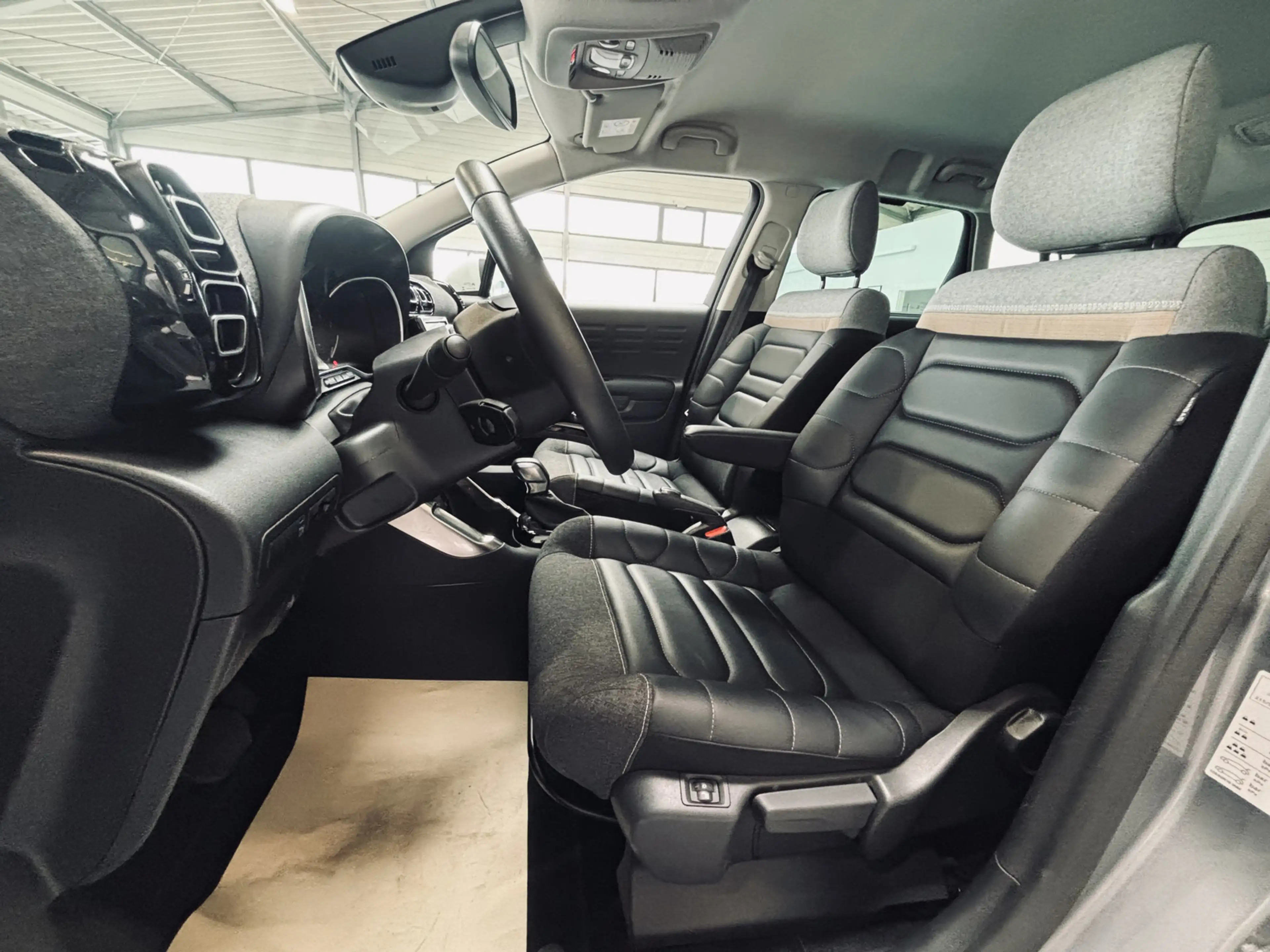 Citroen C3 Aircross Shine Pack 1.HD|KAMERA|NAVI|SPUR*| — photo 14