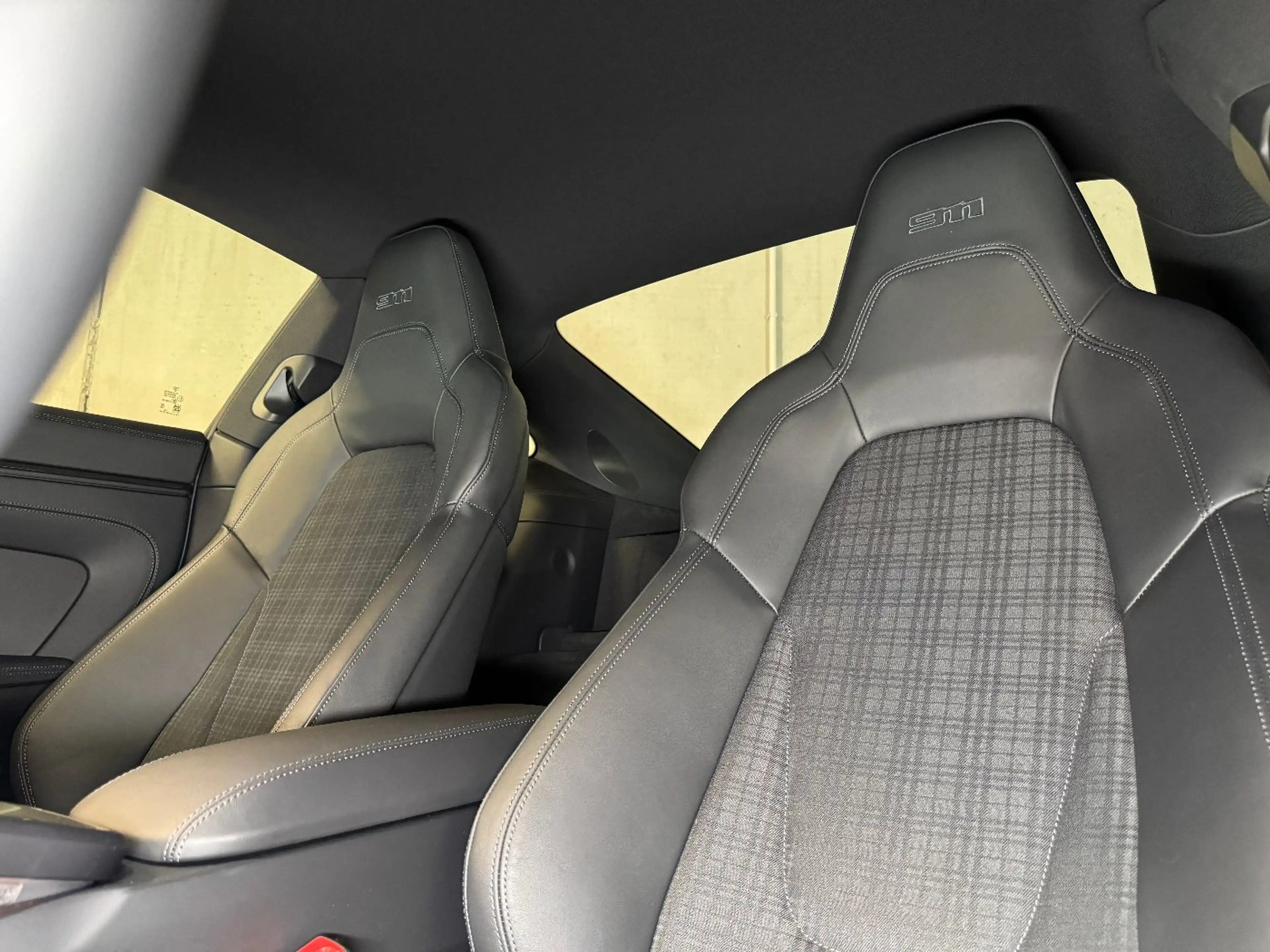 Porsche 992 (911) Carrera T | SportDesign Paket | BOSE | — photo 14
