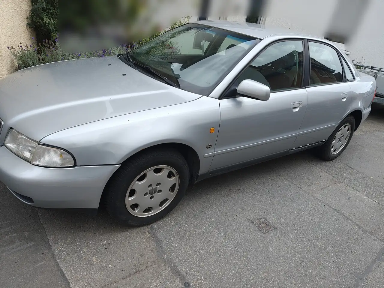 Audi A4 1.6, foto 2