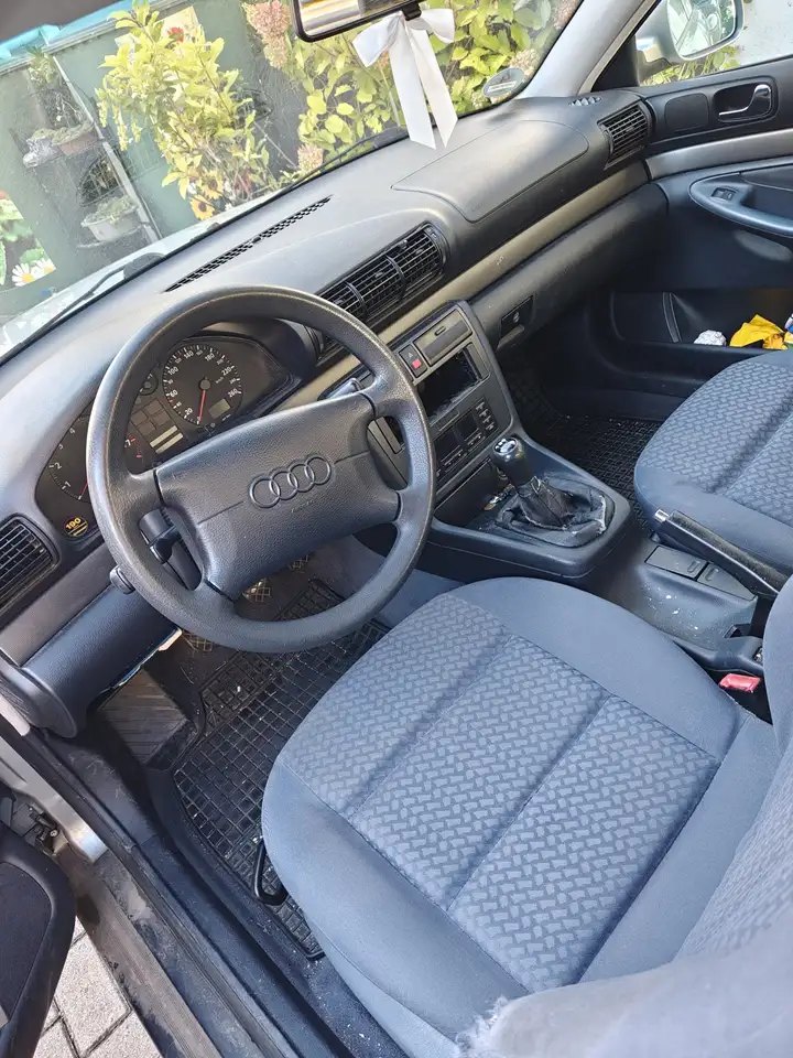 Audi A4 1.6, foto 5
