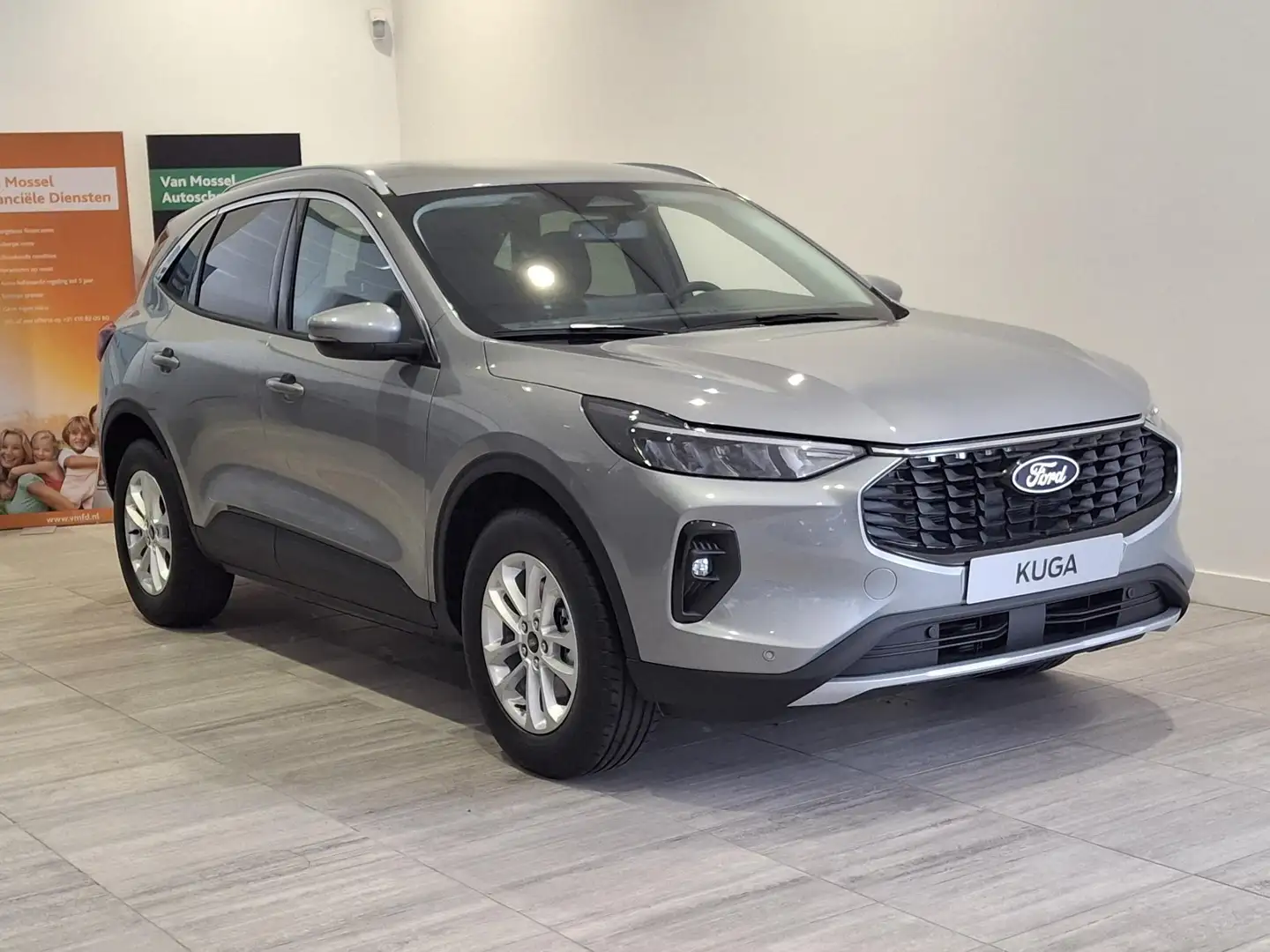Ford Kuga 2.5 PHEV Titanium NU MET 5.200, - VOORDEEL!! - 2