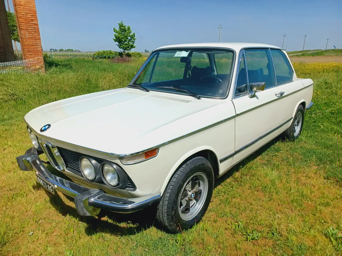 BMW 2002 2000 Alb - 2