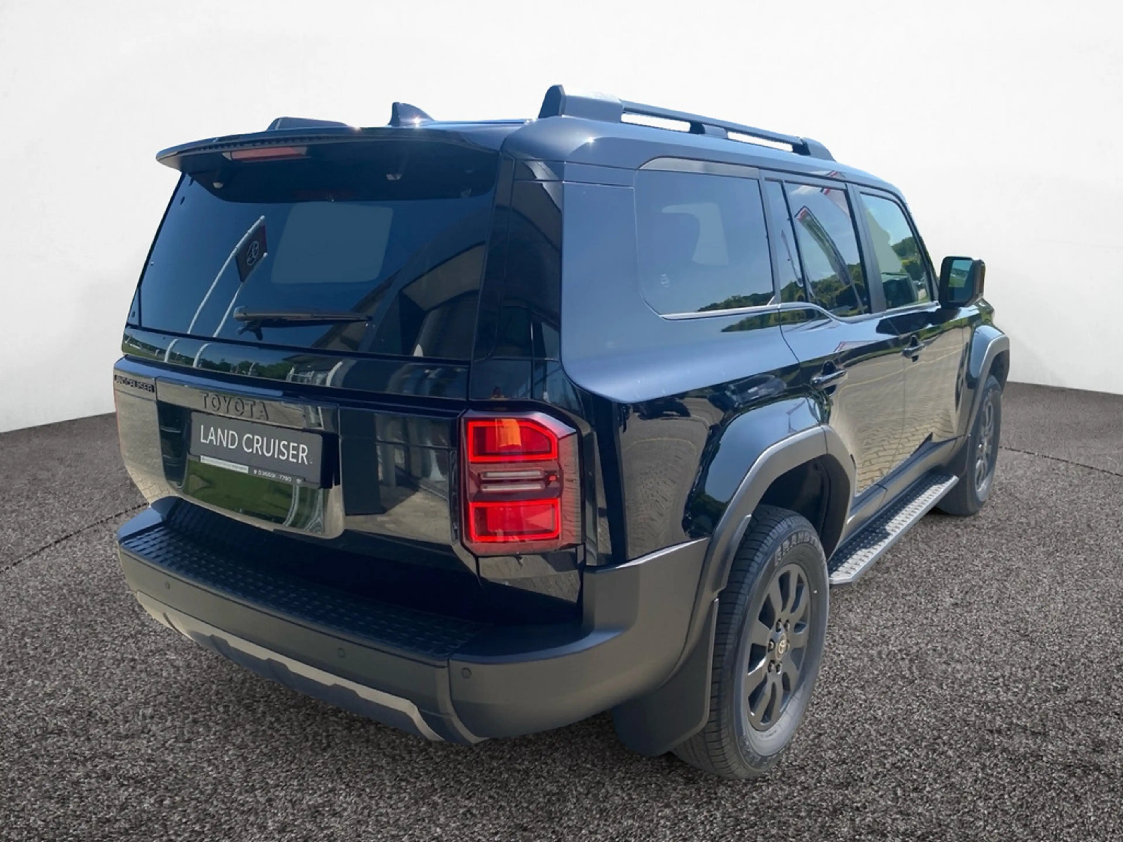 Toyota Land Cruiser 2.8 AWD Executive ACC LED 360° — photo 5