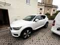 Volvo XC40 XC40 D4 Momentum Pro AWD Geartronic Momentum Pro Weiß - thumbnail 3