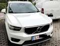 Volvo XC40 XC40 D4 Momentum Pro AWD Geartronic Momentum Pro Weiß - thumbnail 2