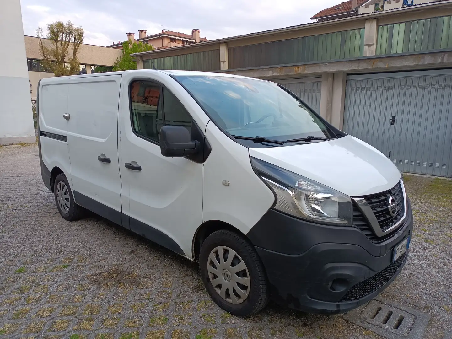 Nissan NV300 Con gancio traino, portapacchi Bianco - 1