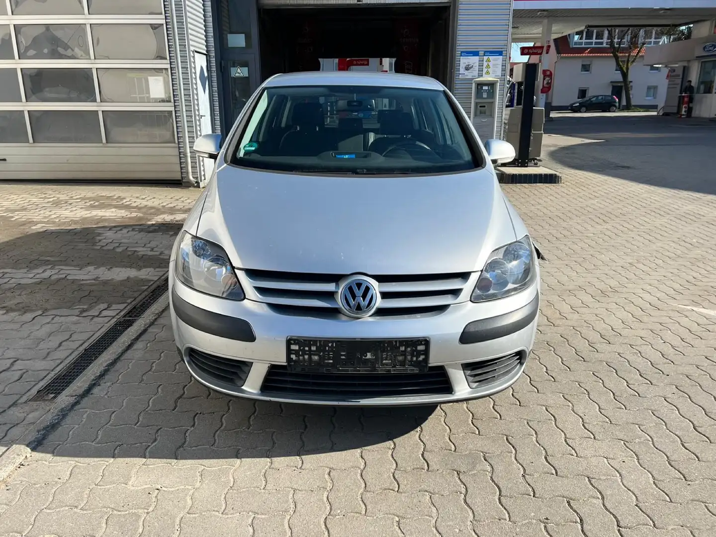 Volkswagen Golf Plus 1.6 FSI TRENDLEIN AHK KLIMA Gümüş rengi - 1
