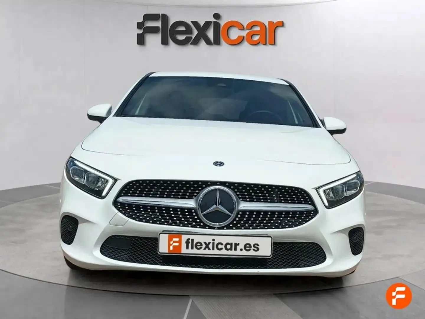 Mercedes-Benz A 180 d Jaune - 2