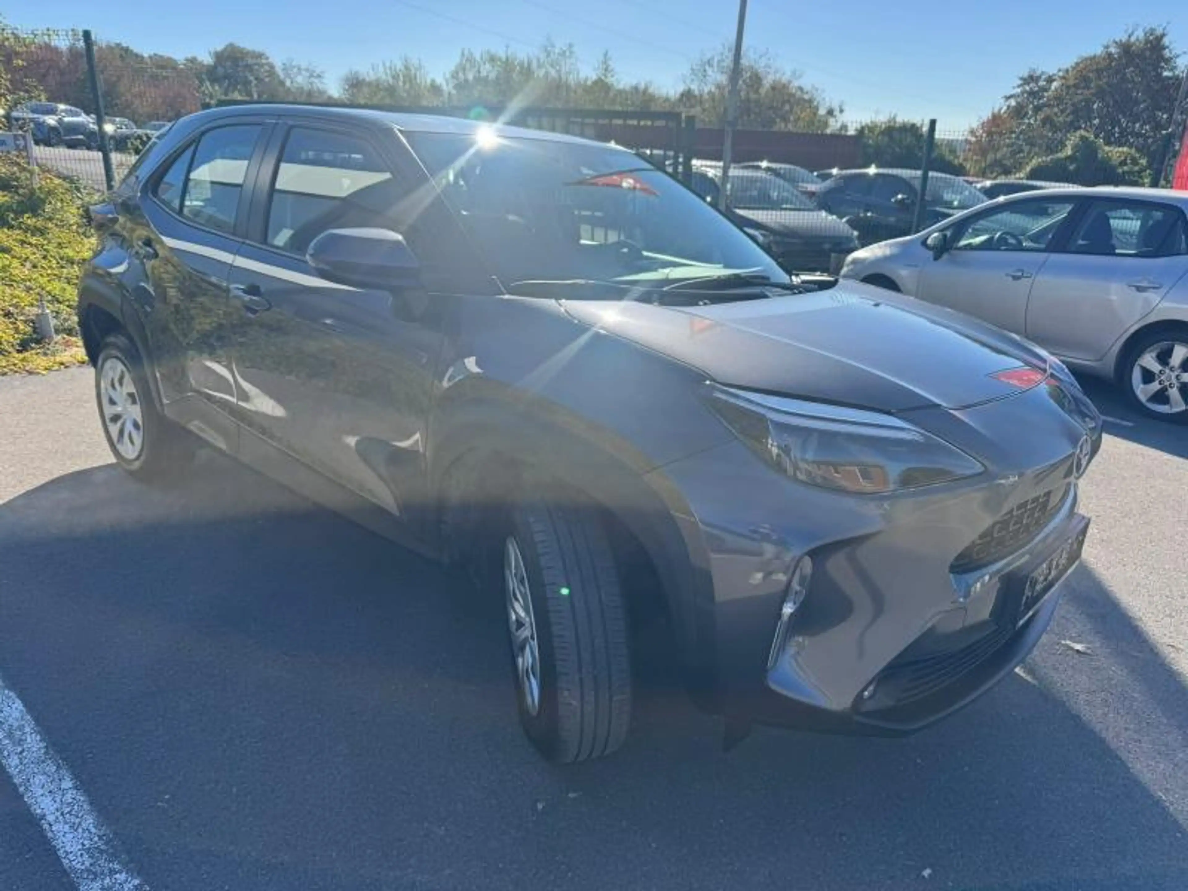 Toyota Yaris Cross 1.5  HEV 2WD CVT Dynamic — photo 3
