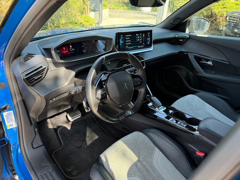 Peugeot e-2008 EV GT Pack 50 kWh 3-Fase|SoH 88.7%|Keyless|navi|18 — photo 13