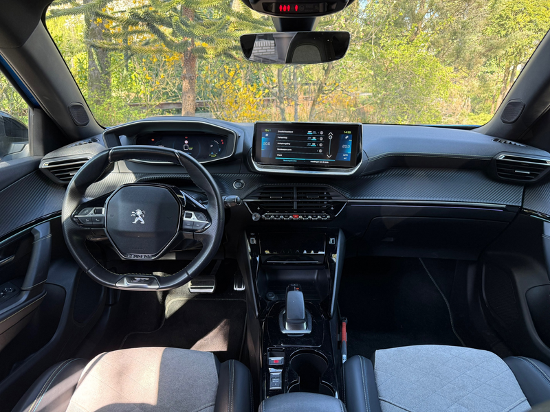 Peugeot e-2008 EV GT Pack 50 kWh 3-Fase|SoH 88.7%|Keyless|navi|18 — photo 10