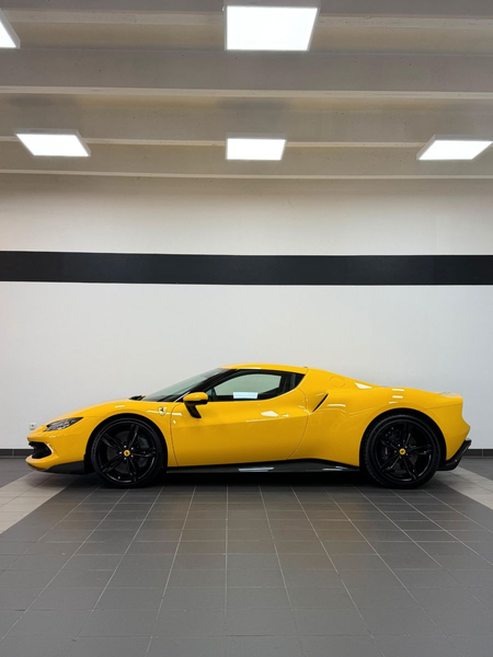 Ferrari 296 GTB Assetto Fiorano Carbonpaket — photo 5