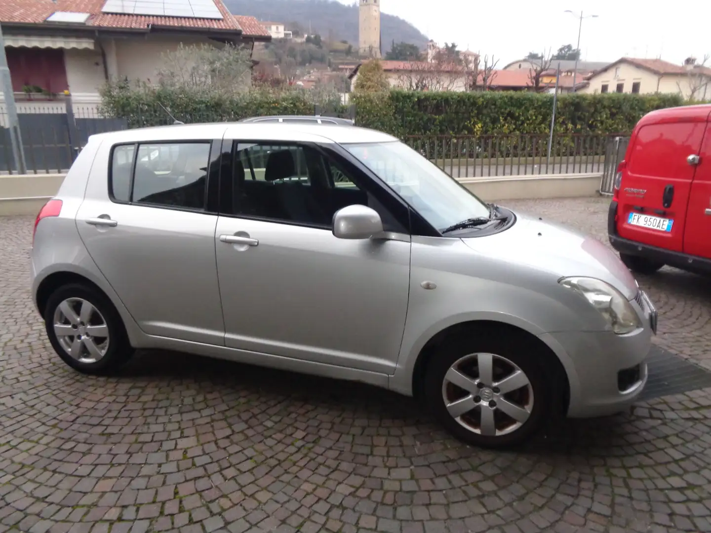 Suzuki Swift Swift  5p 1.3 16v GL 4x4 (OK NEO PATENTATI) Argento - 2