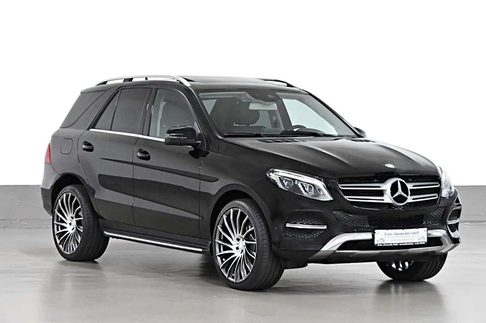 Mercedes-Benz GLE 350 D 4-MATIC 9G-TRONIC AMG LINE*TOP-ZUSTAND Noir - 1