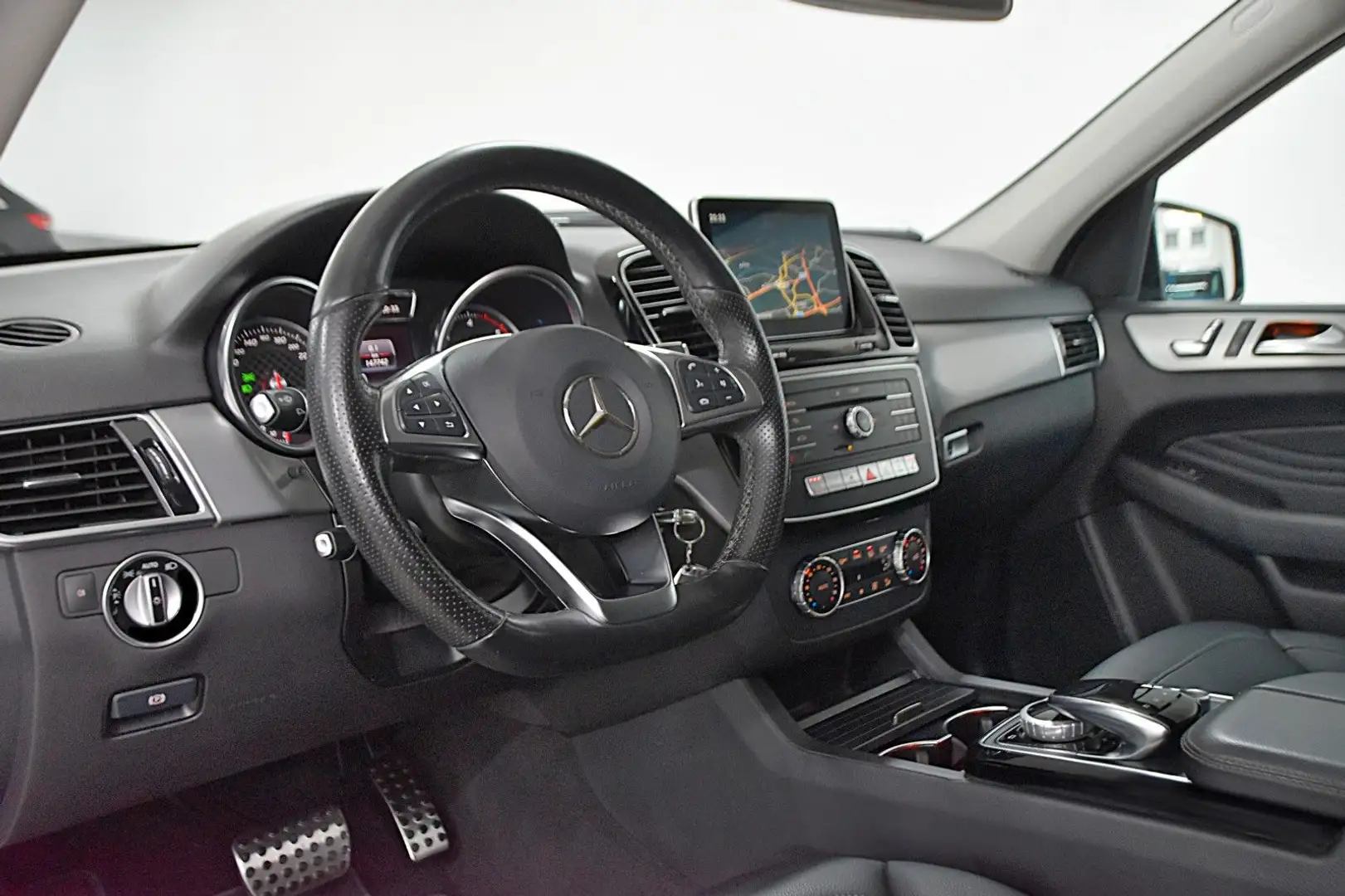 Mercedes-Benz GLE 350 D 4-MATIC 9G-TRONIC AMG LINE*TOP-ZUSTAND Noir - 2