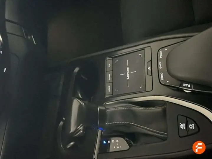 Lexus UX 250h BUSINESS 2022, foto 19