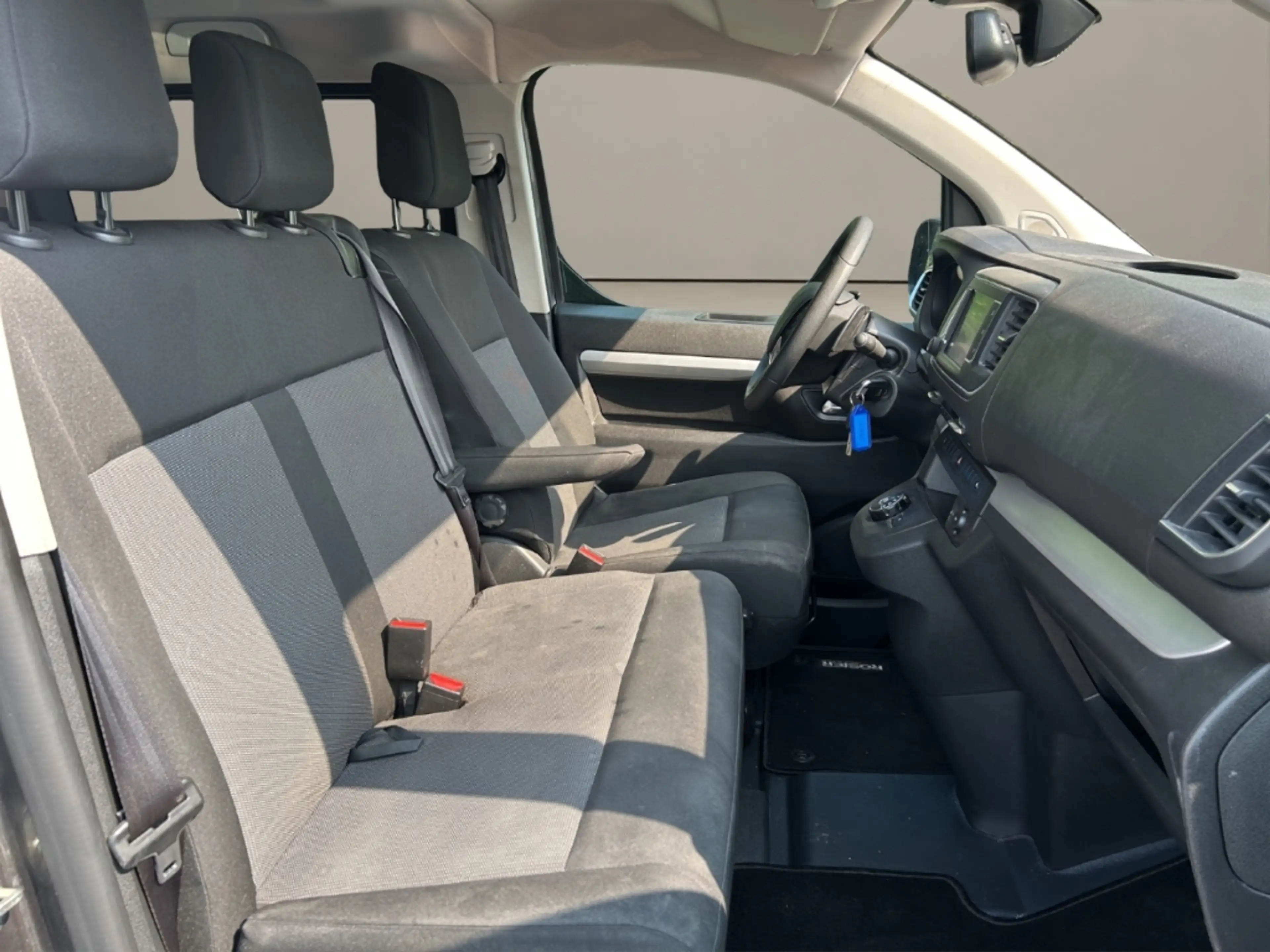 Peugeot Traveller Business,Climatronic,AHK,R.Kamera,Tempomat,Parksen — photo 14