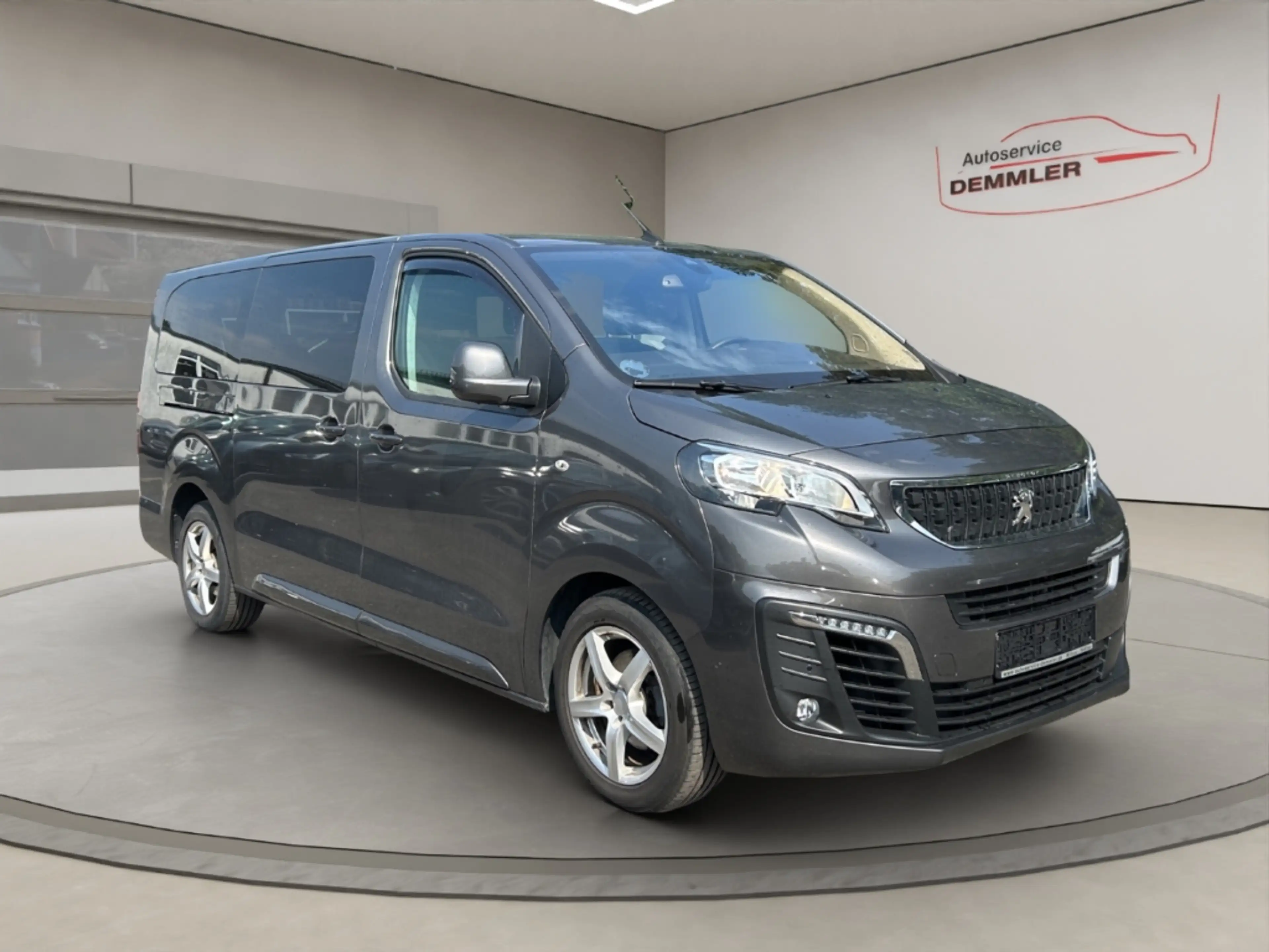 Peugeot Traveller Business,Climatronic,AHK,R.Kamera,Tempomat,Parksen — photo 3