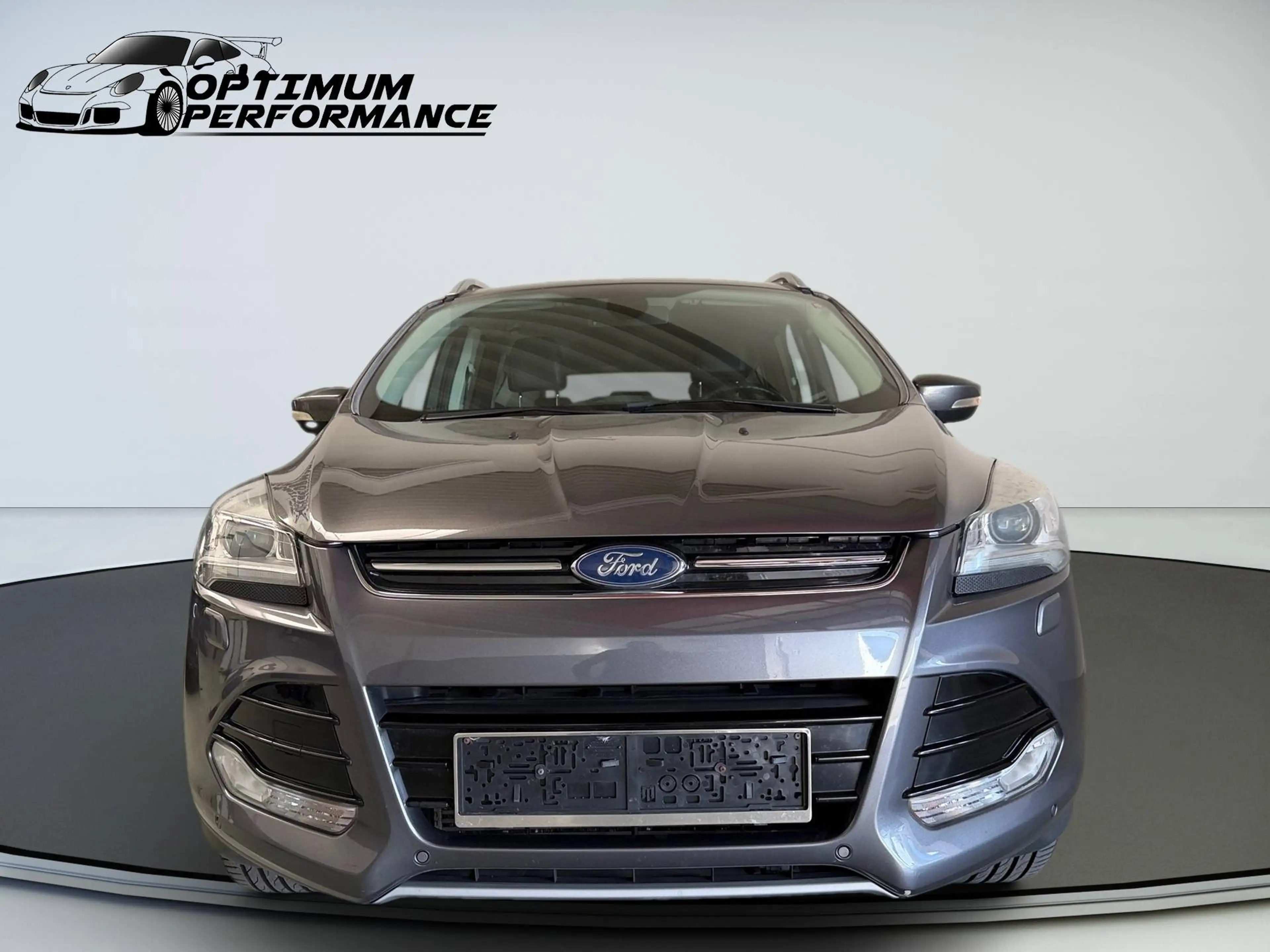 Ford Kuga Titanium ST-Line 2.0D 4WD — photo 3