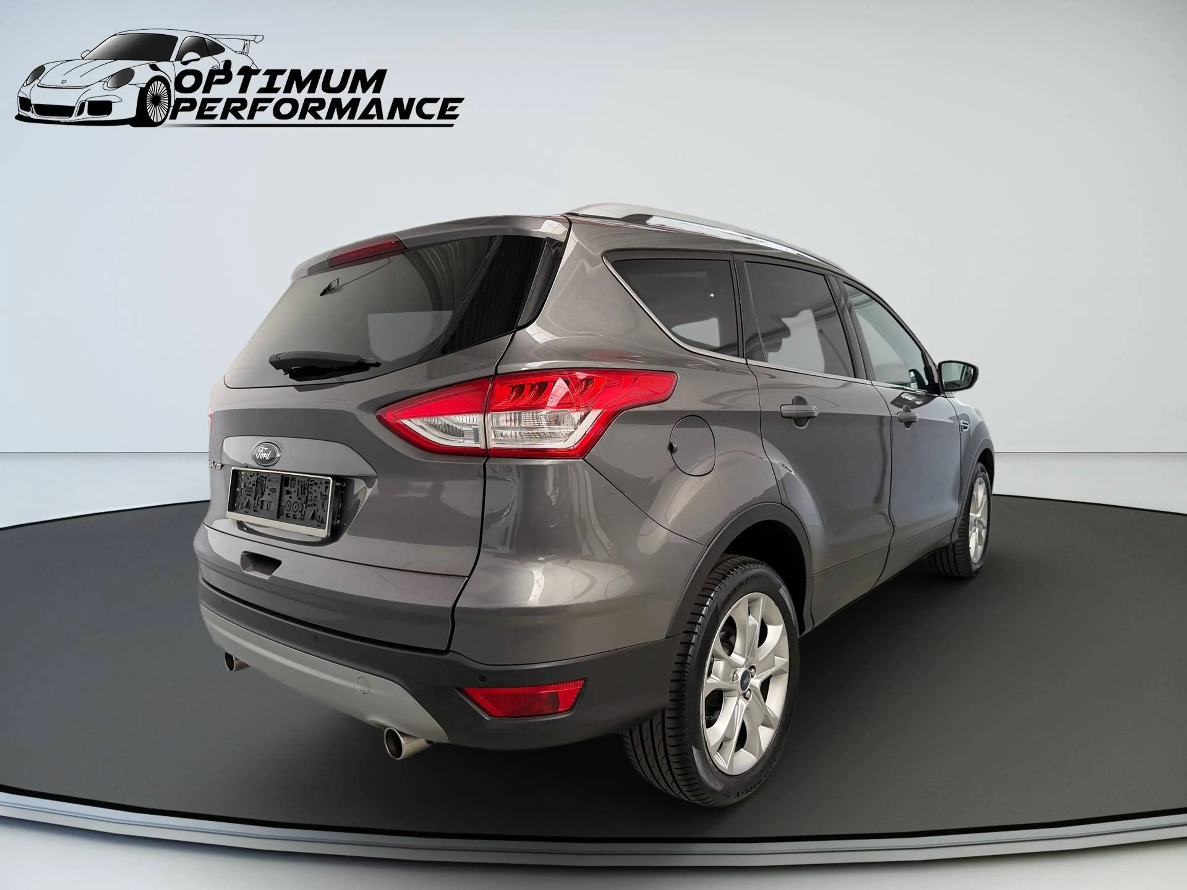 Ford Kuga Titanium ST-Line 2.0D 4WD — photo 5
