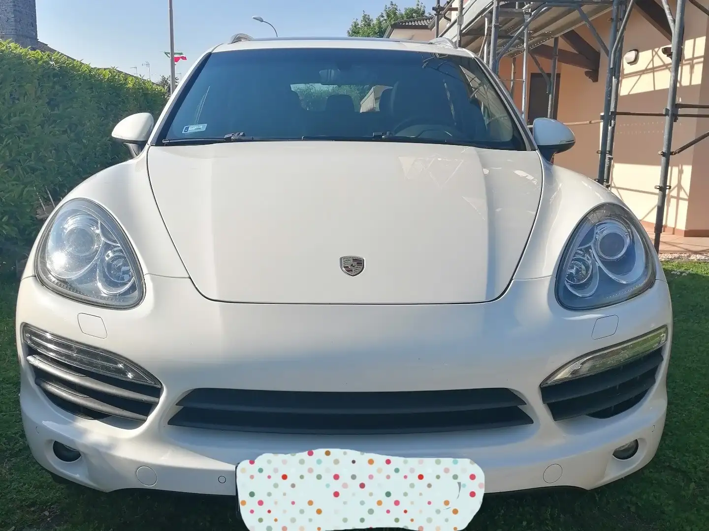 Porsche Cayenne bež - 2