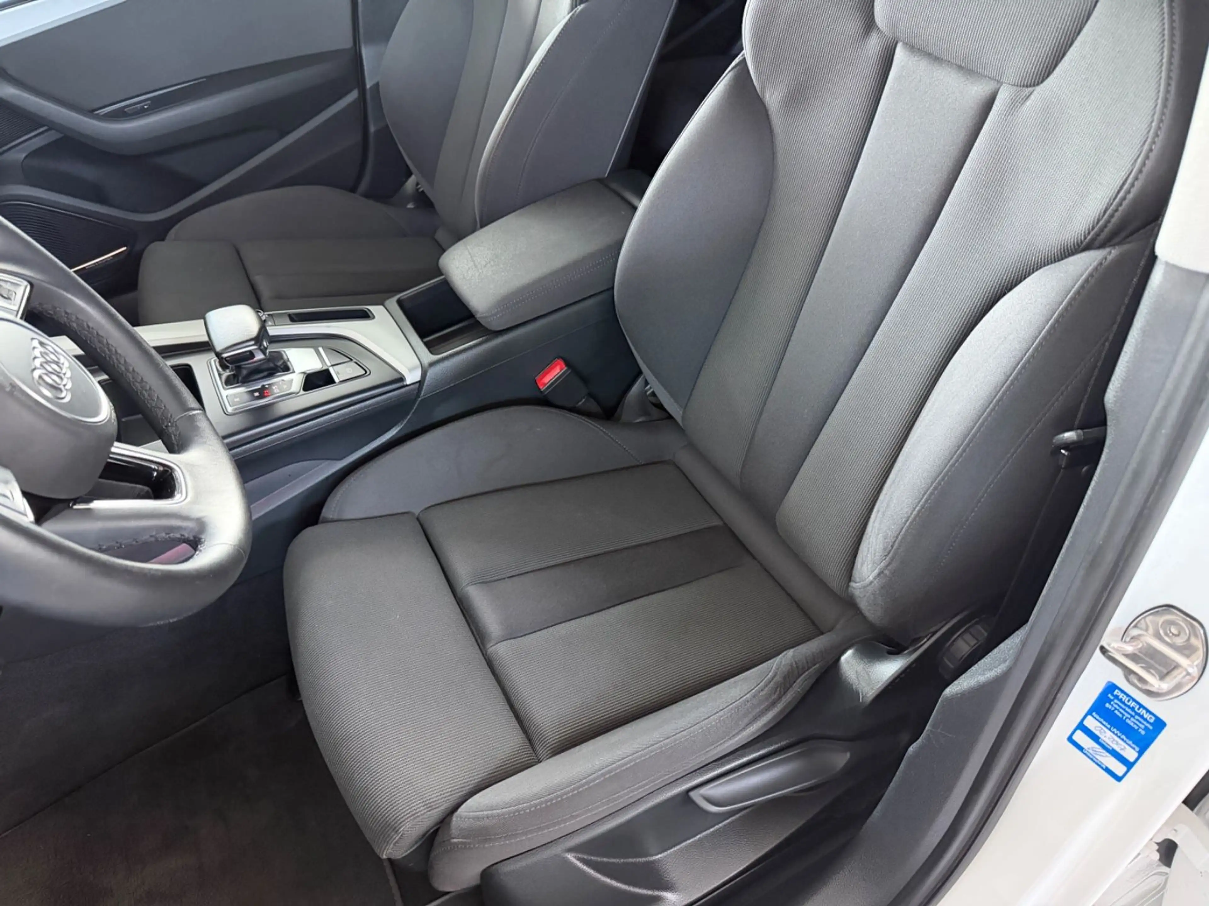 Audi A4 Avant 40 TDI DSG°AHK°LED°NAVI°STANDHZG.° — photo 19