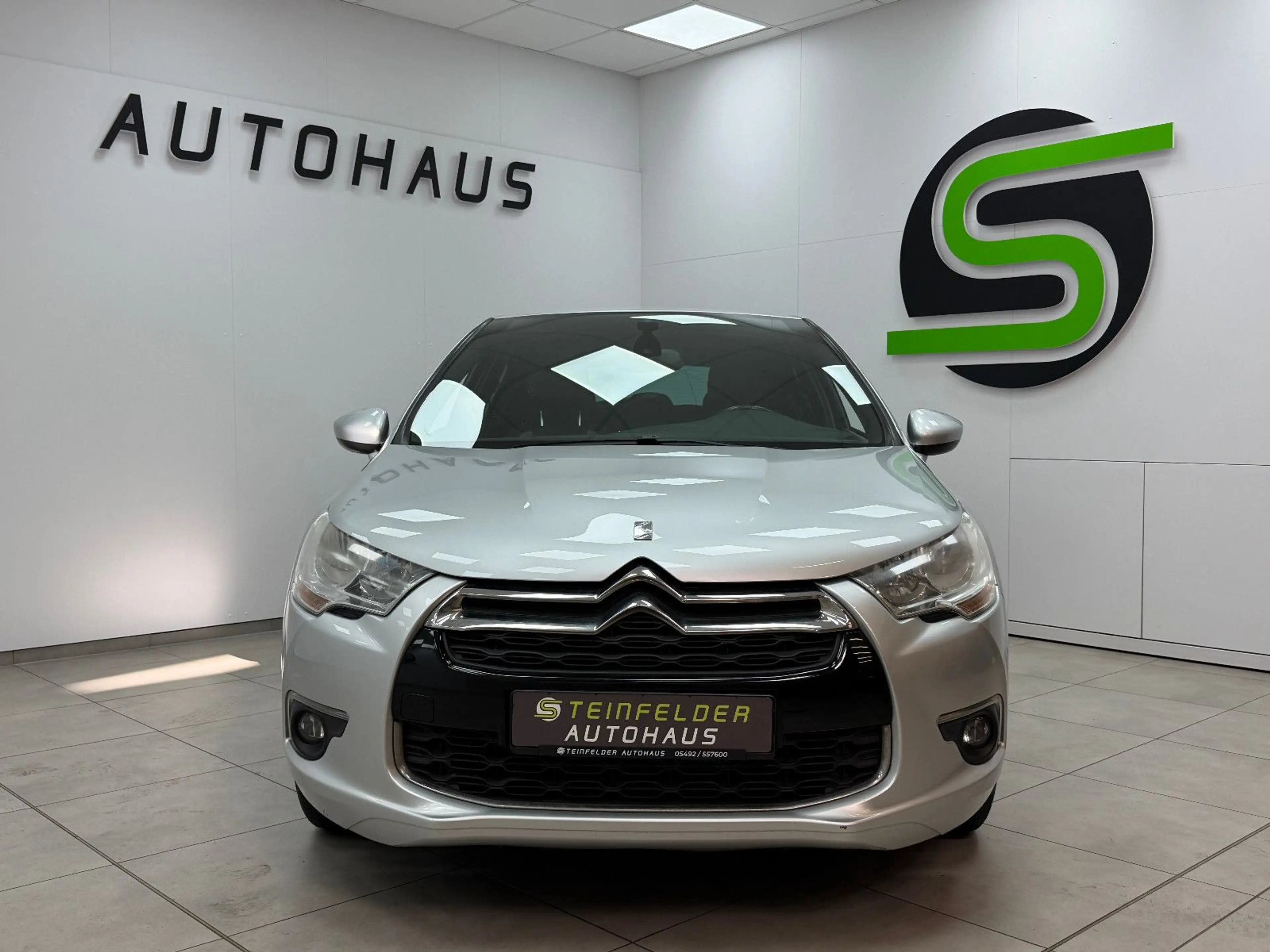 Citroen DS4 SoChic TEMPOMAT / MASSAGESITZE / SITZHEIZUNG — photo 2