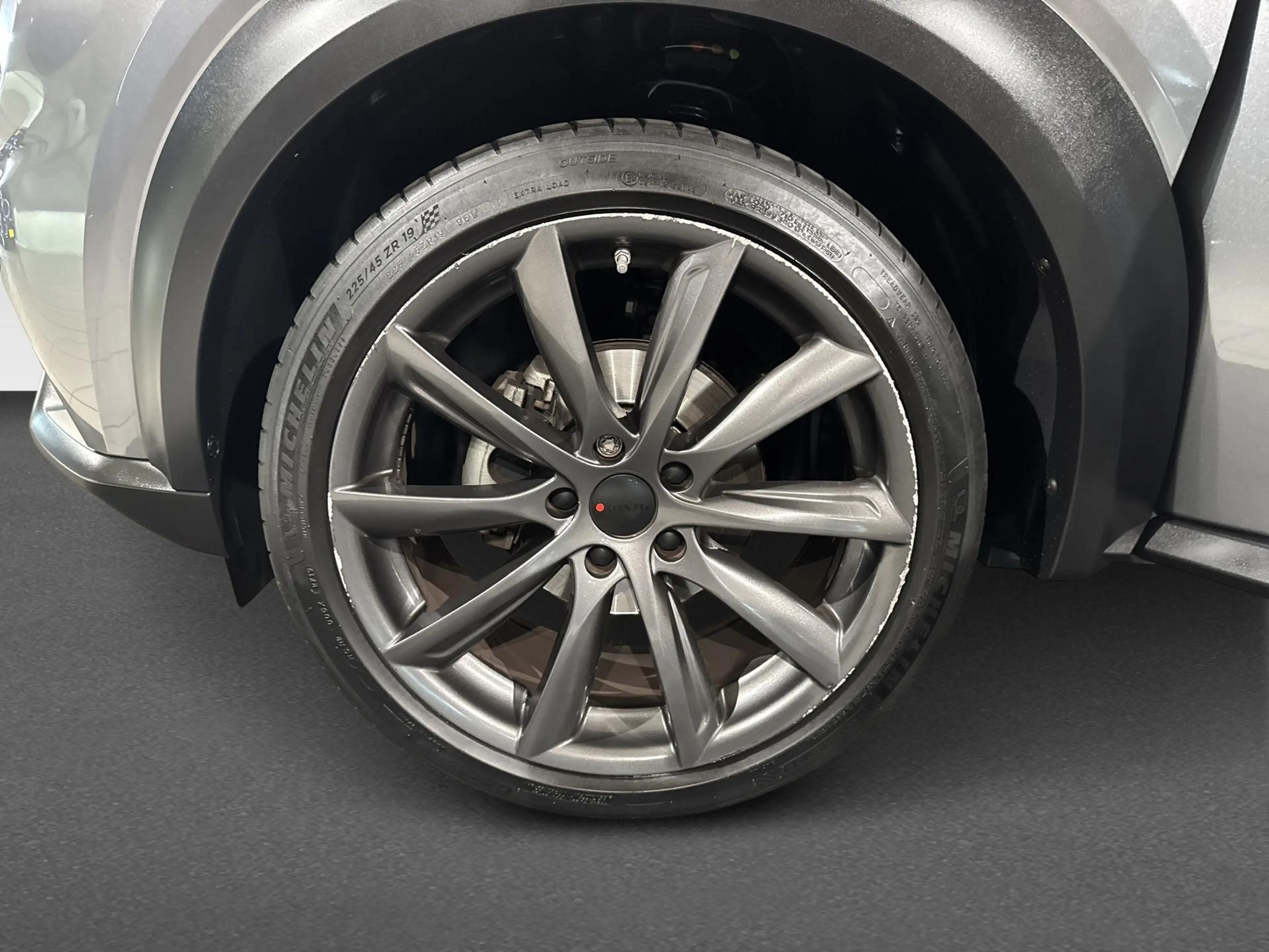 Nissan Juke 1.0 DIG-T Premiere Edition — photo 11